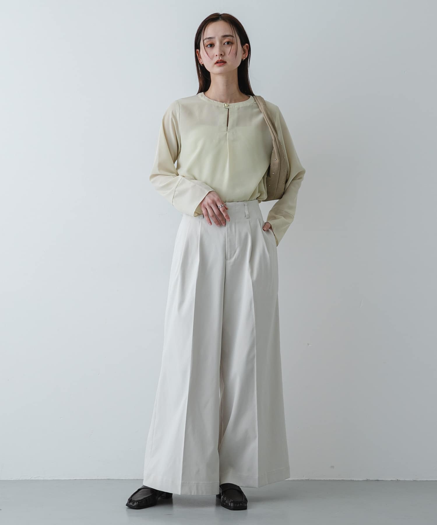 身長：169cm サイズ：one