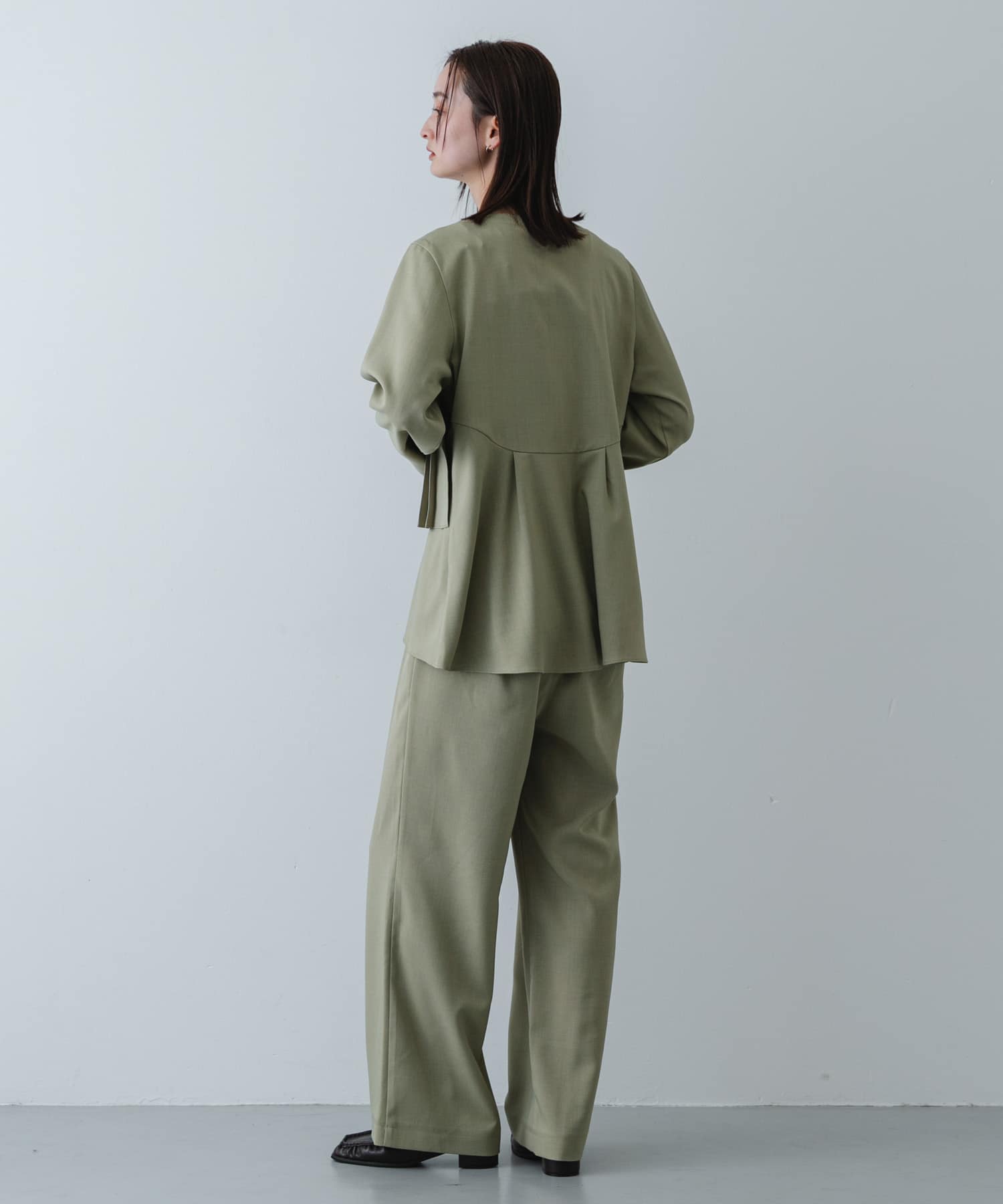 フリルトップパンツセットアップ(S BLACK): ワンピース｜URBAN