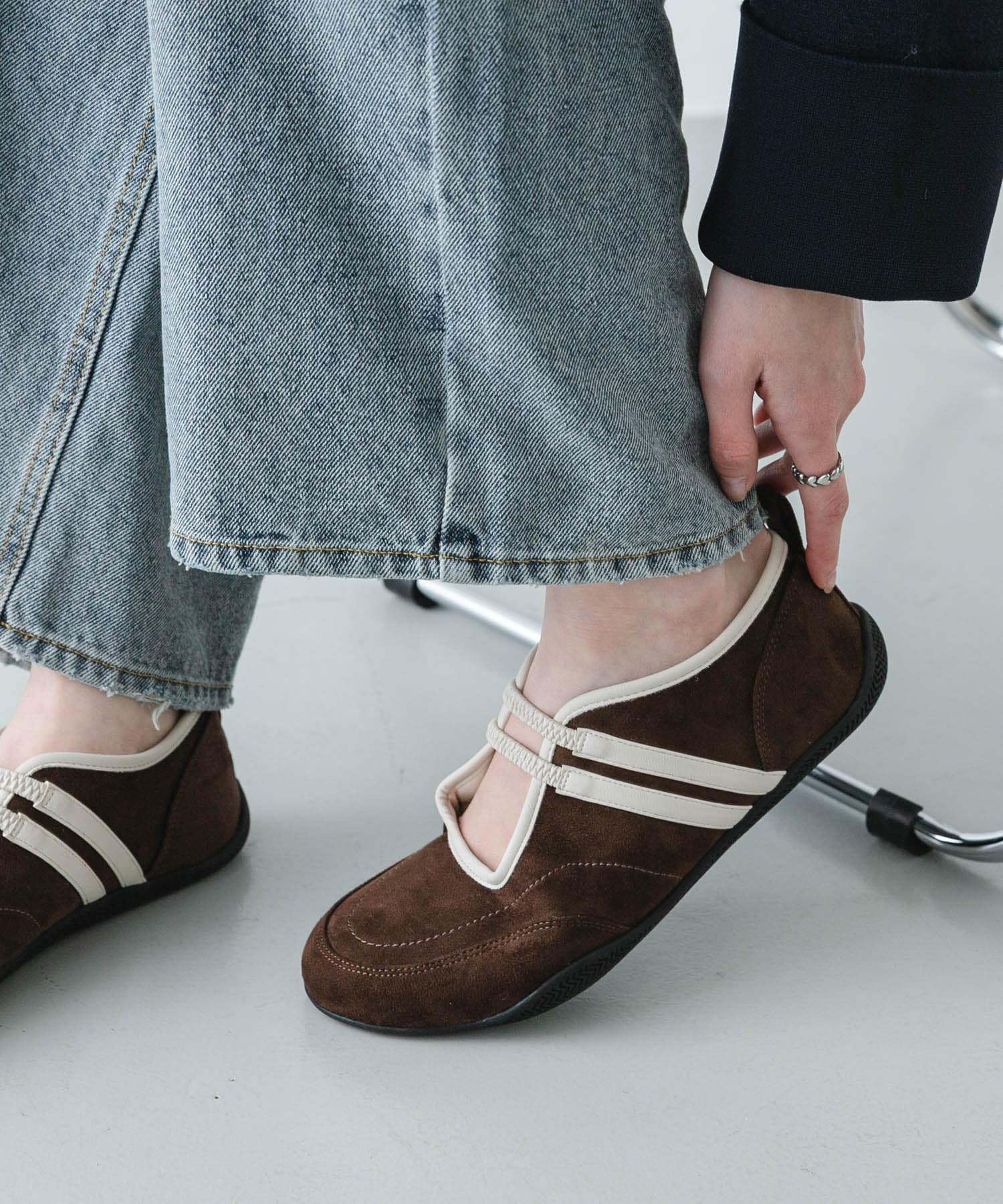 『軽量』フラットソールバレエスニーカー BROWN S