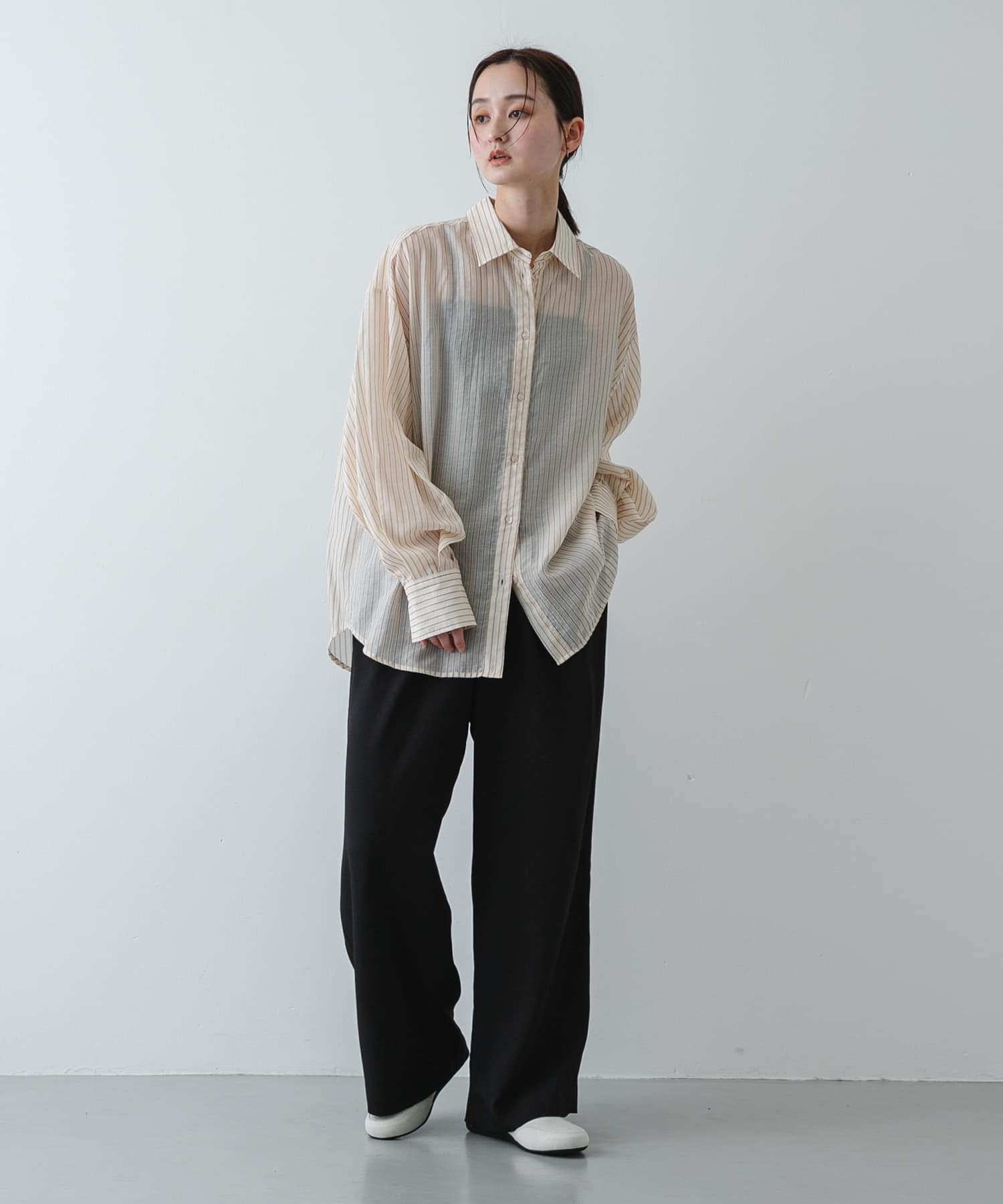 『軽量』フラットソールバレエスニーカー IVORY S