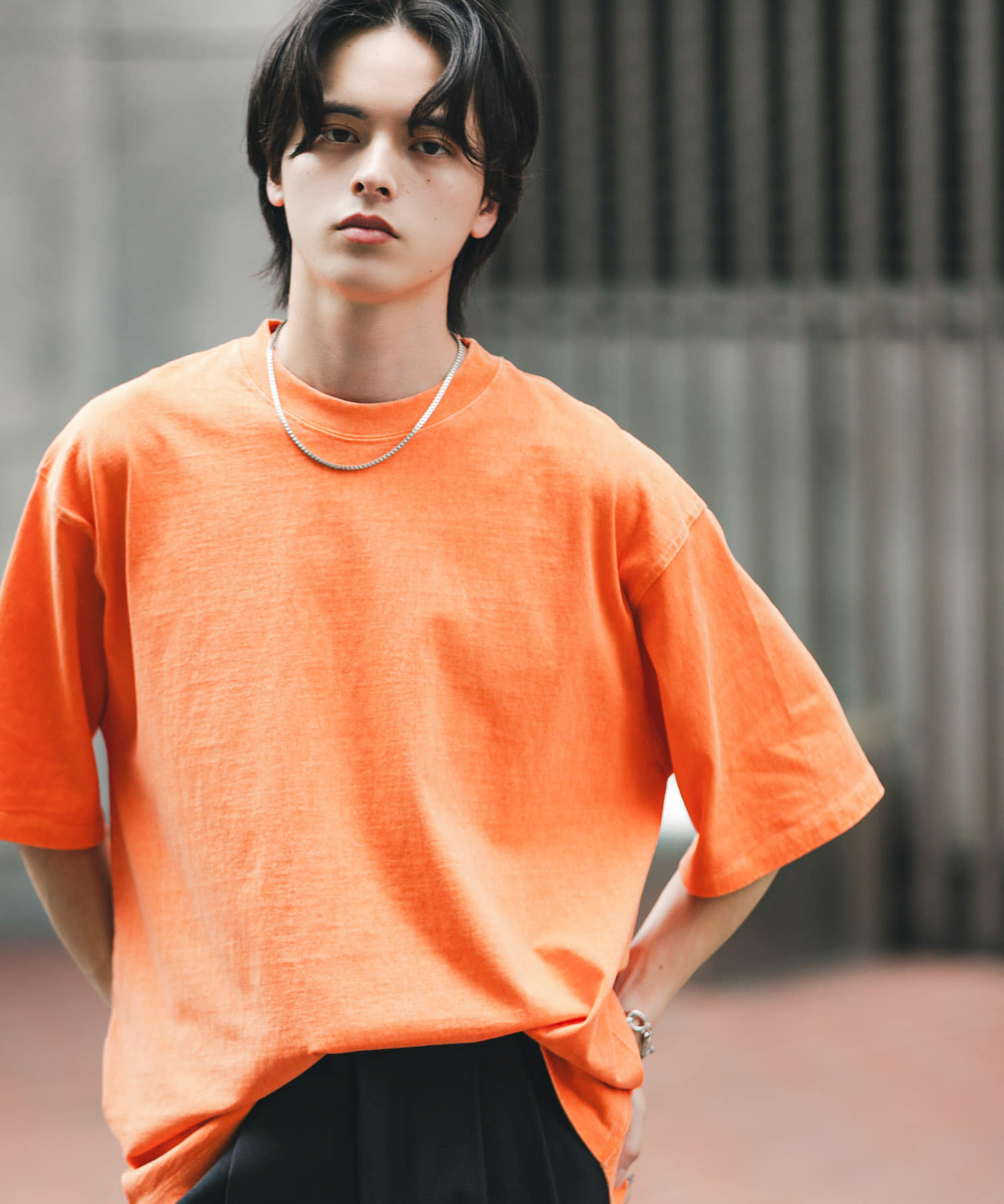 ORANGE
