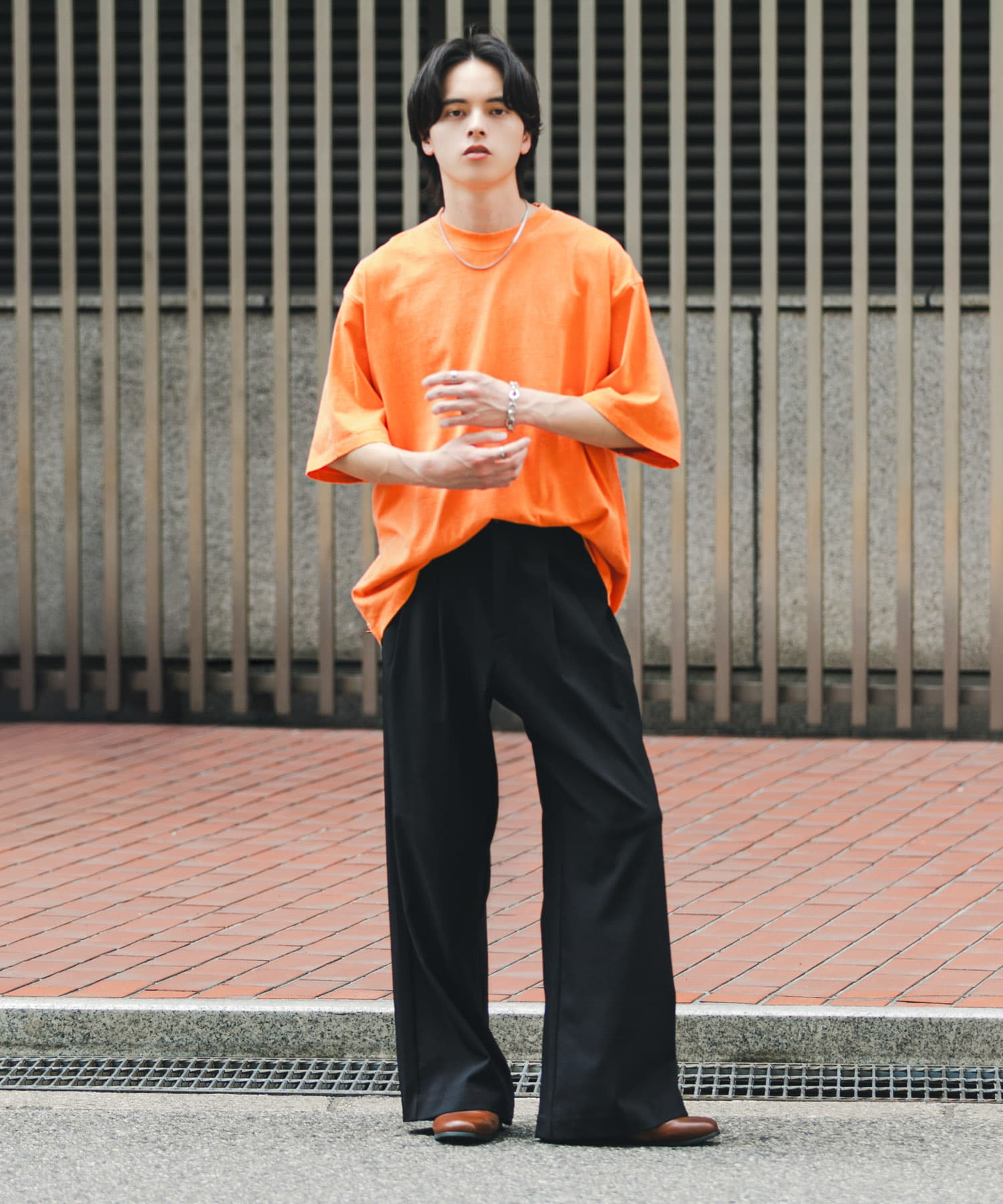 ORANGE