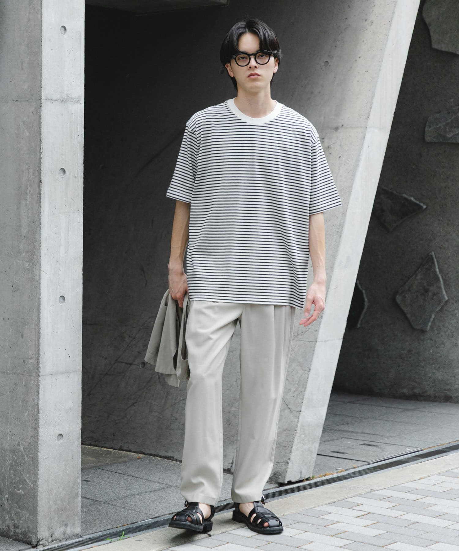 WHT×BLK
