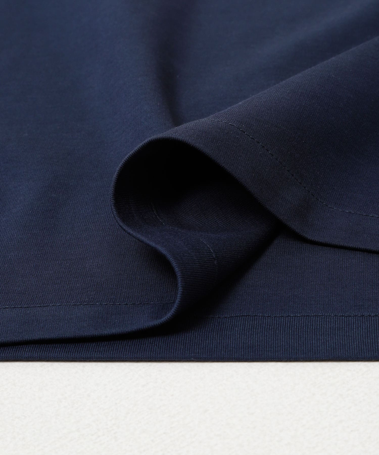 ライトダンボールポンチハーフジップ Tシャツ NAVY M