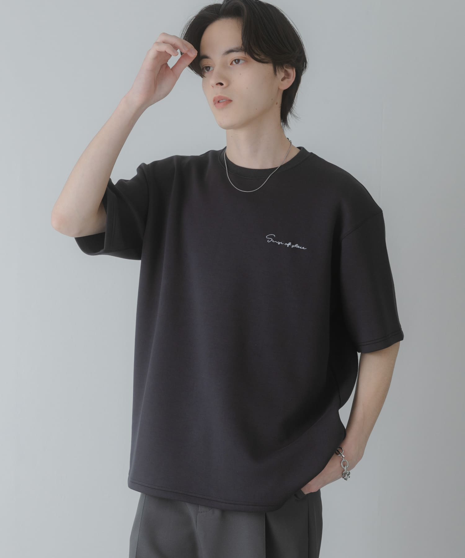 BLK×WHT