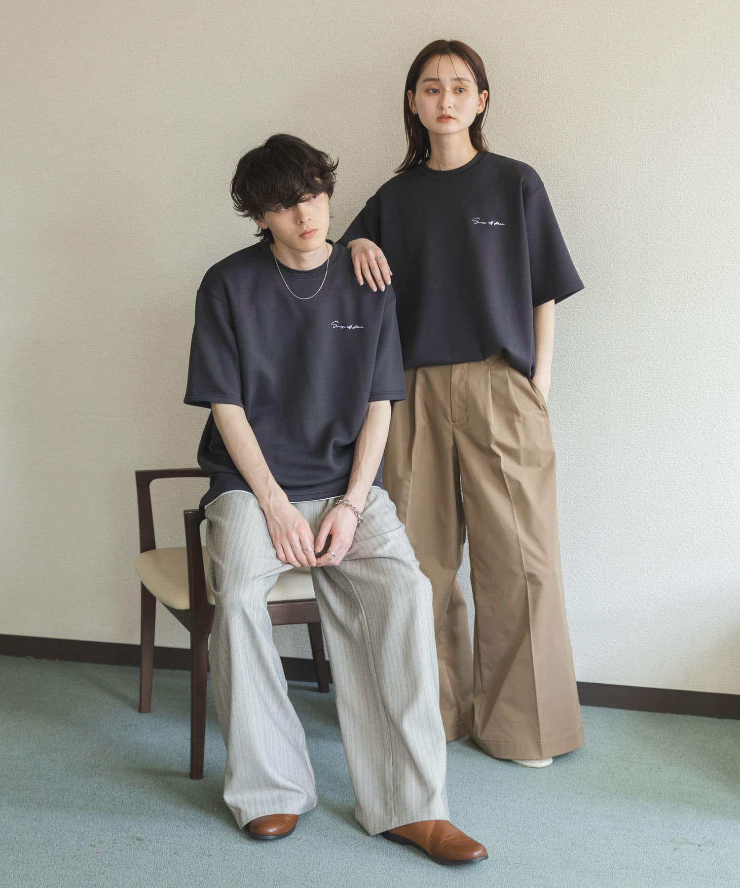 BLK×WHT