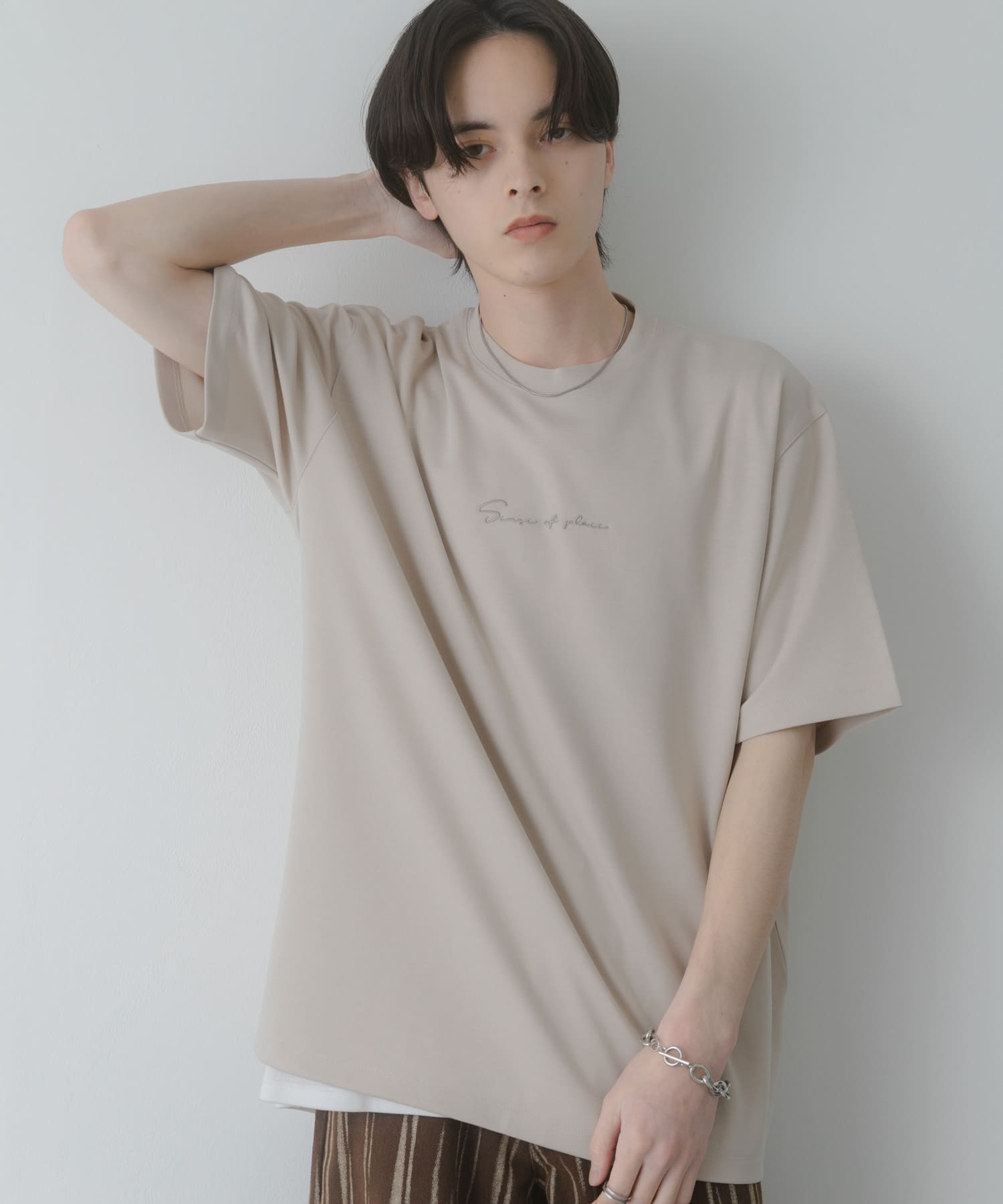 一部WEB限定カラー/ユニセックス』シシュウポンチショートスリーブT