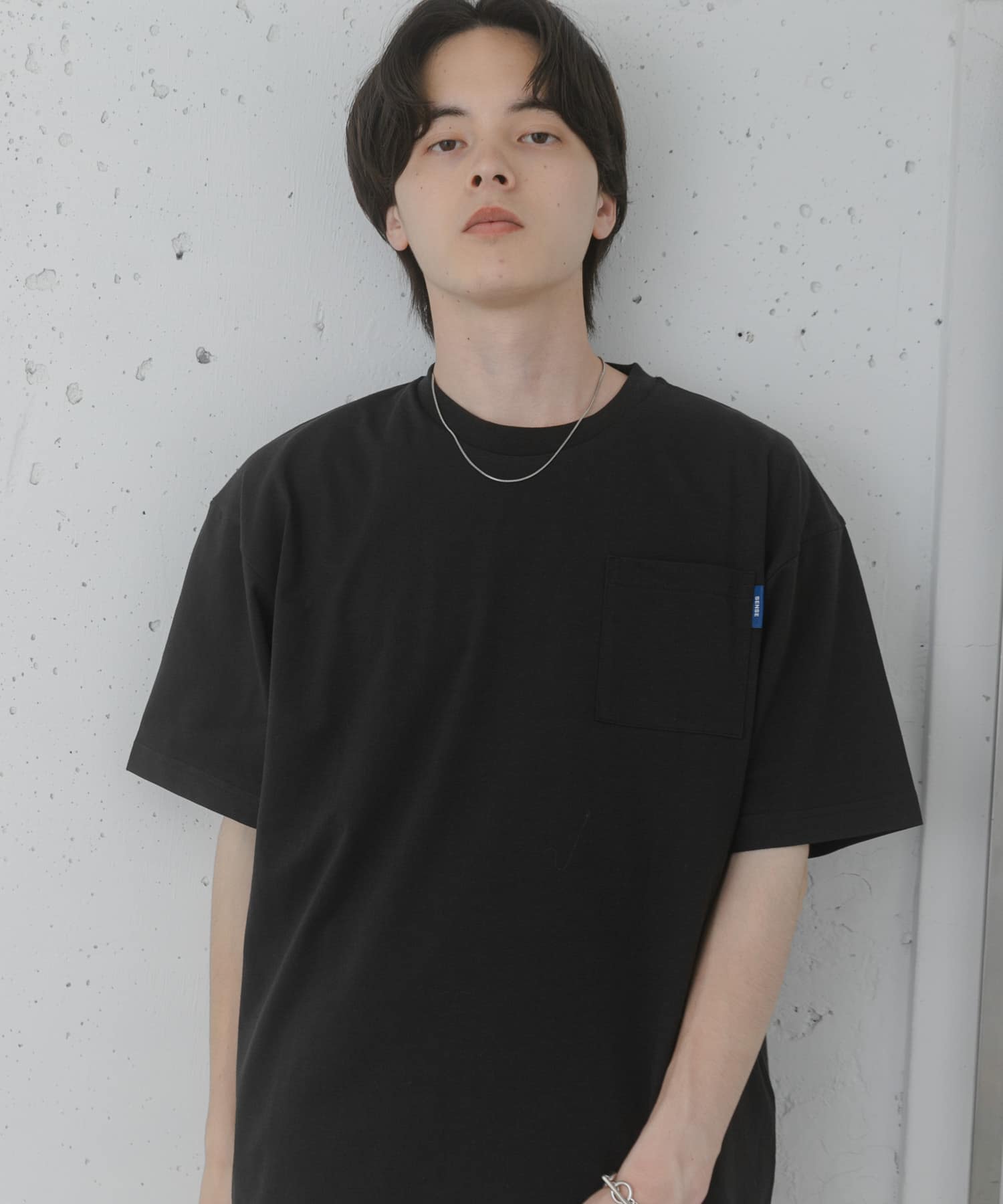 身長 : 173cm サイズ : M