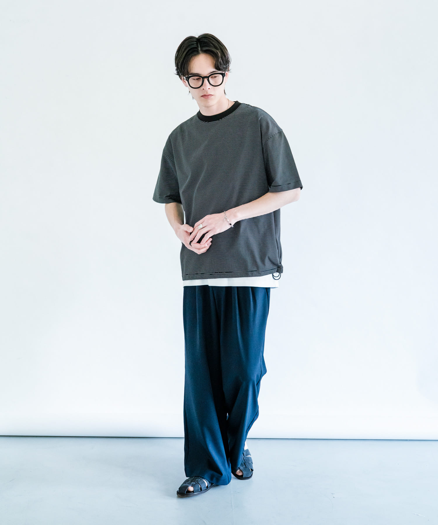 BLK×WHT