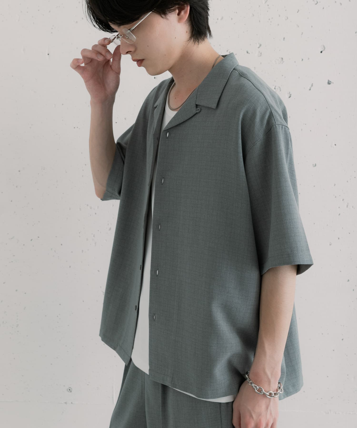 身長 : 173cm サイズ : L