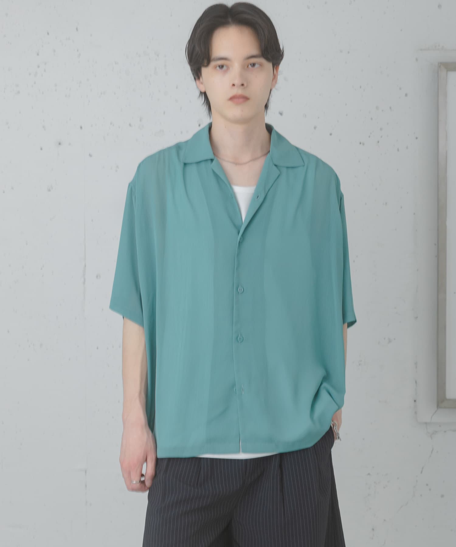 GREEN