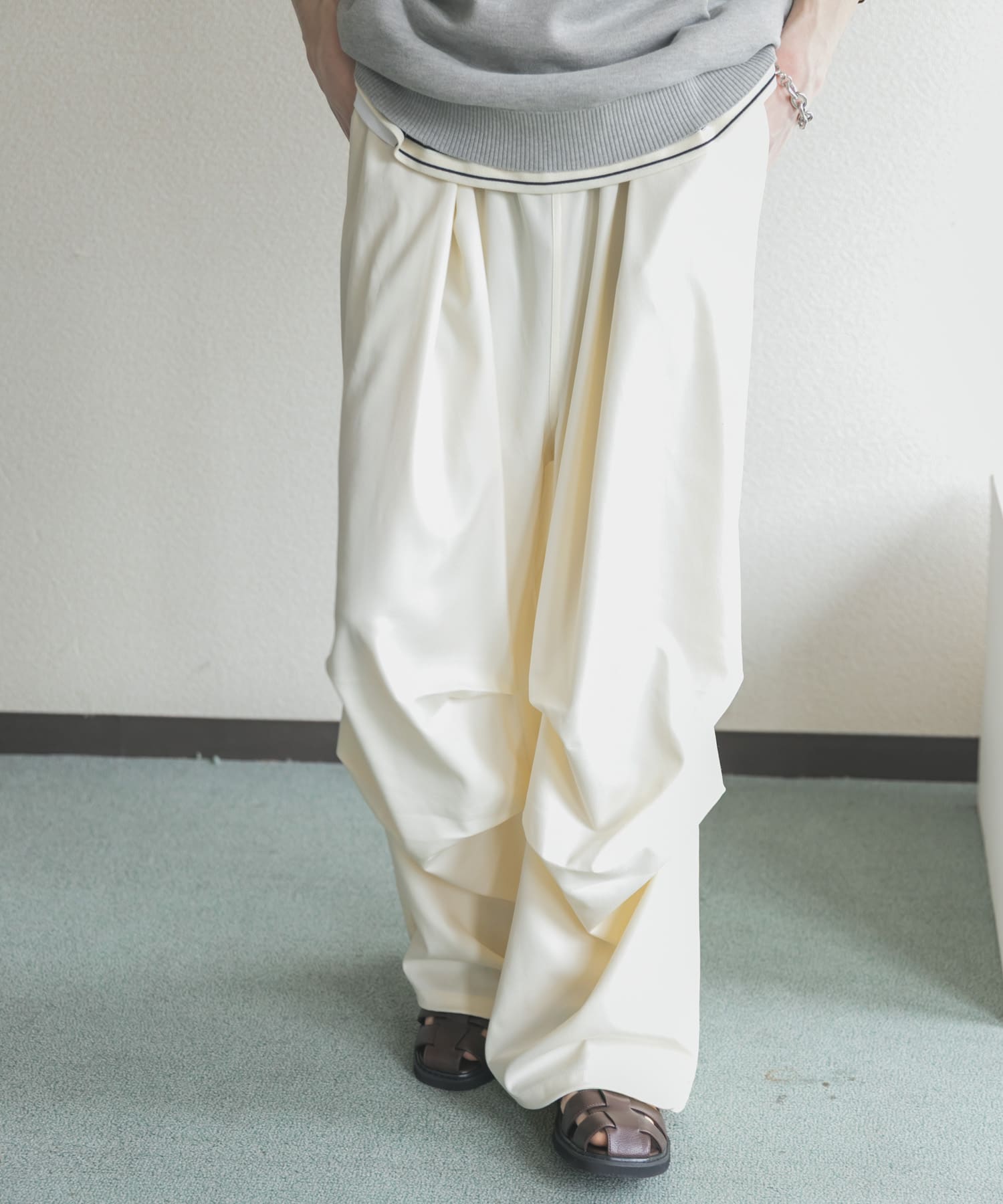 IVORY