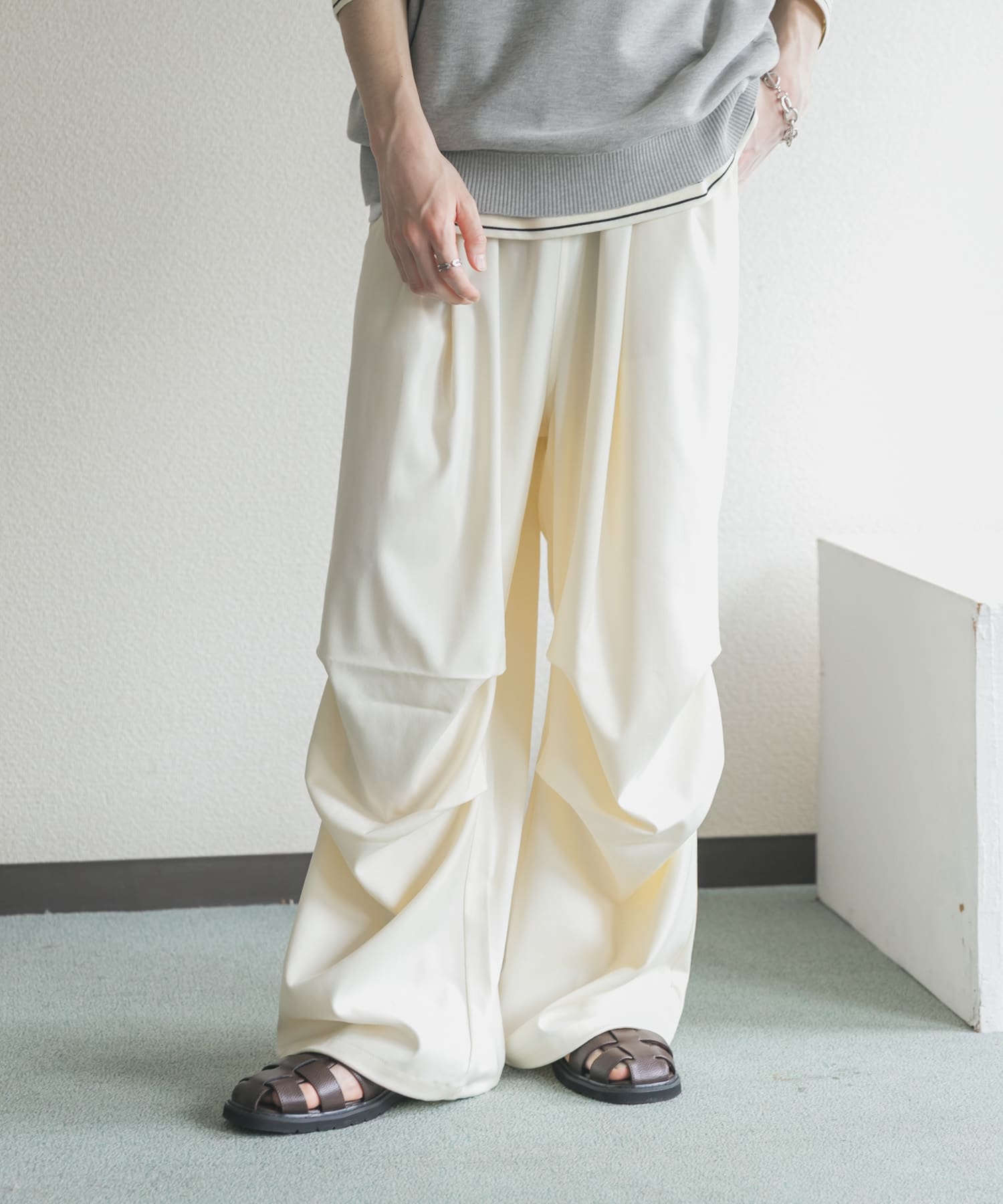 IVORY