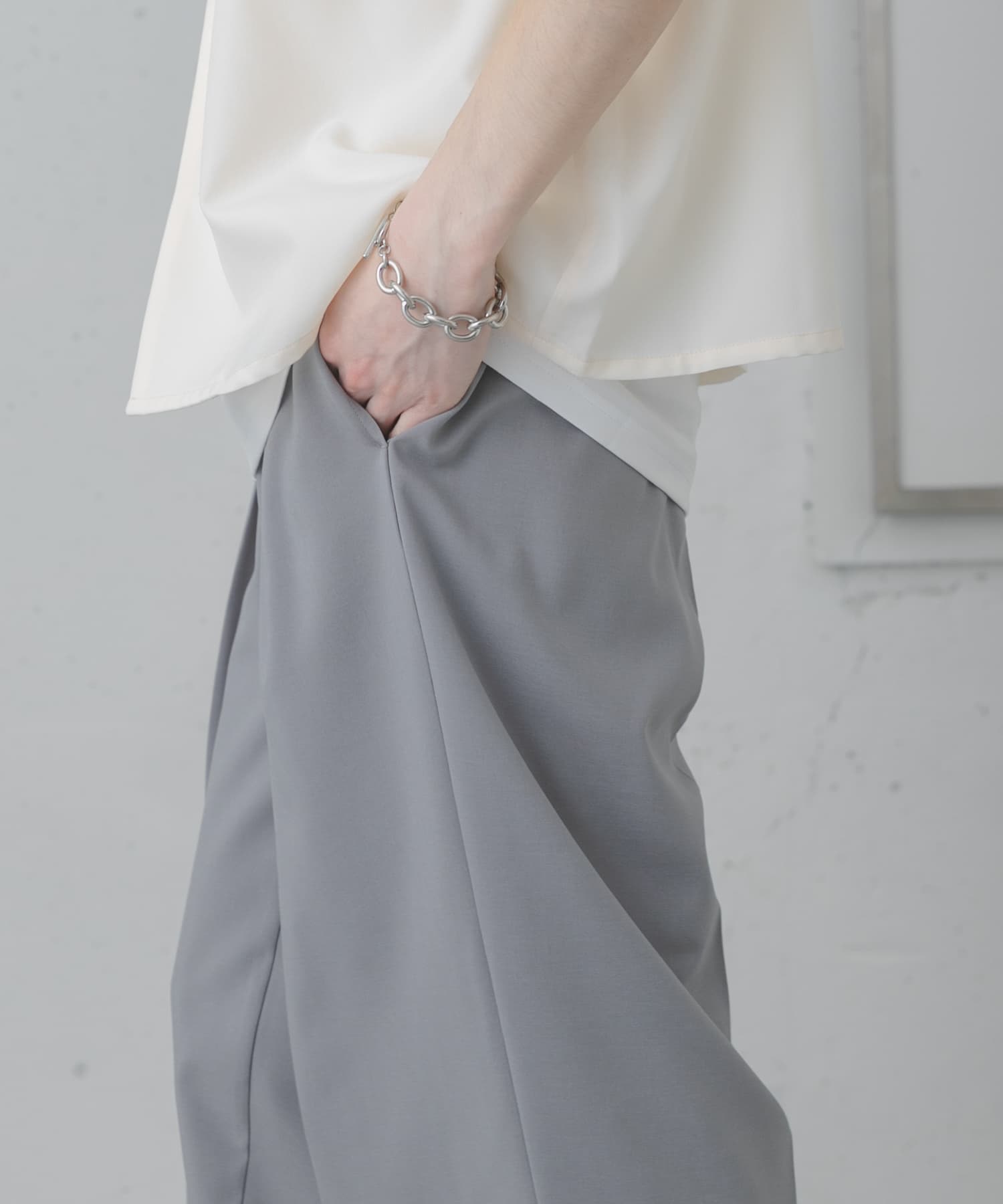 L.GRAY