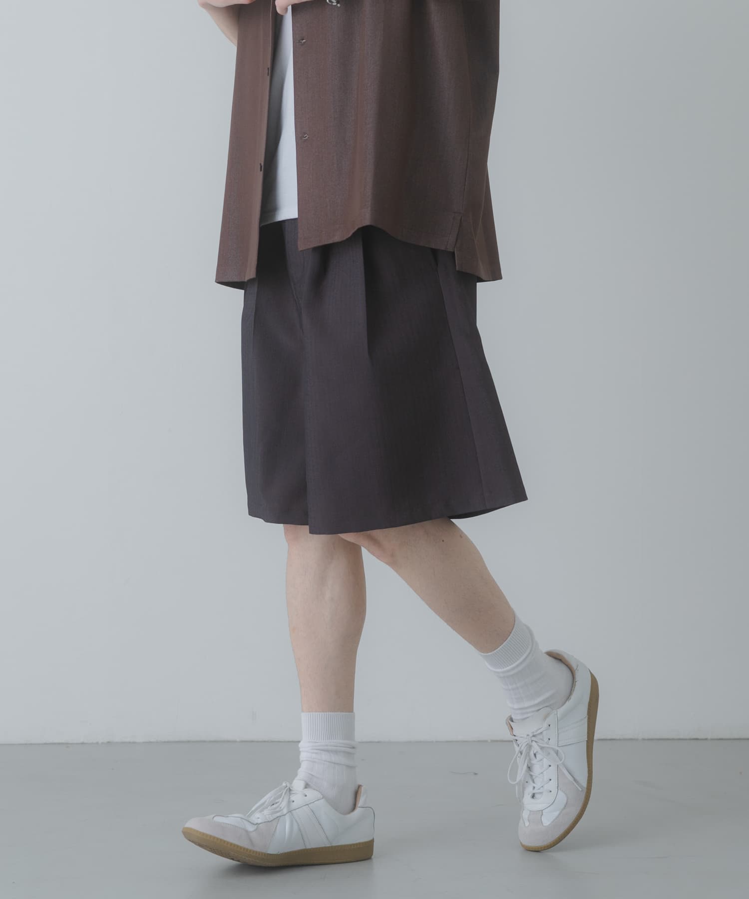 ピンストライプワイドバギーショーツ(M CHARCOAL): ボトム｜URBAN
