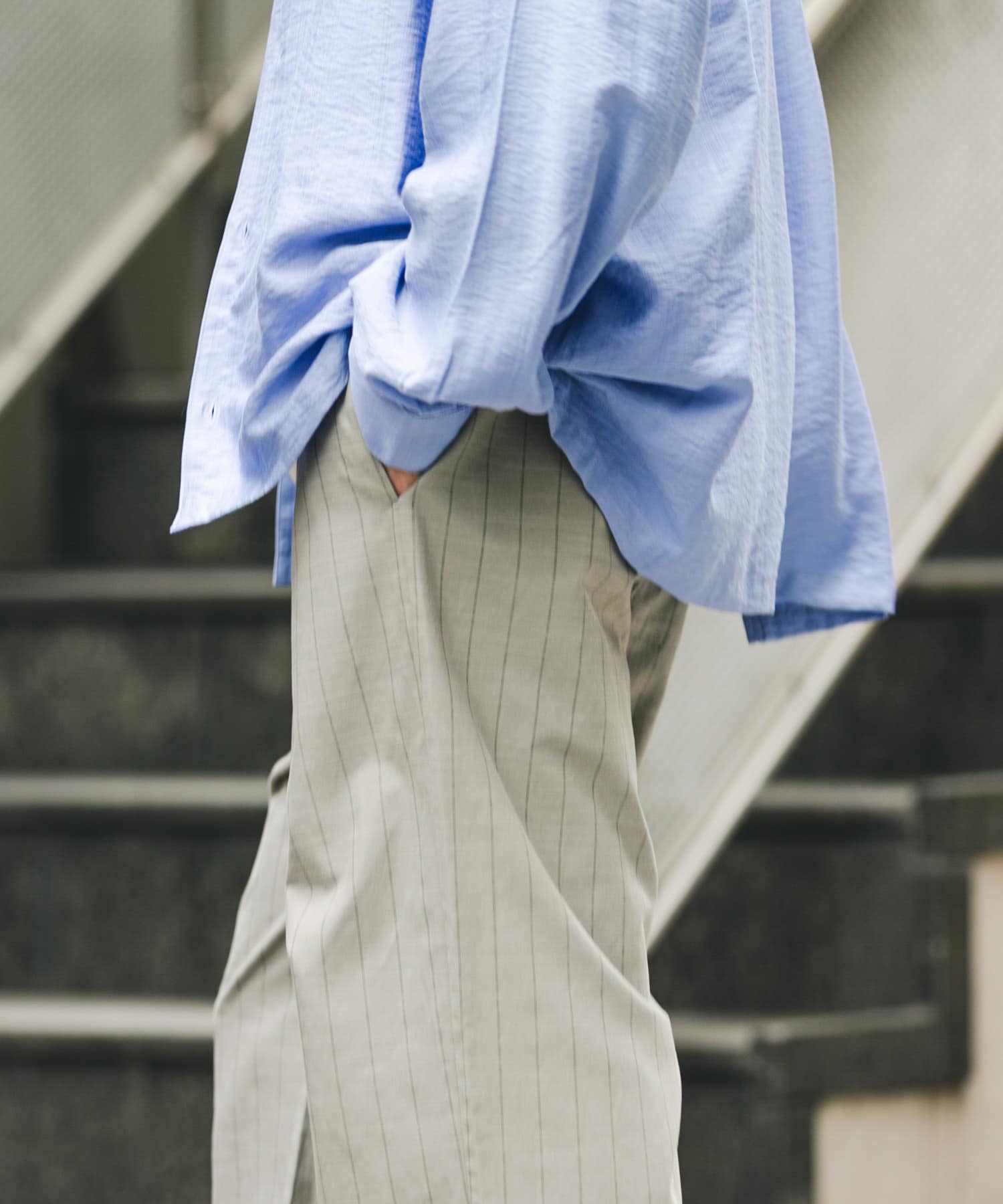 L.GRY×BLK