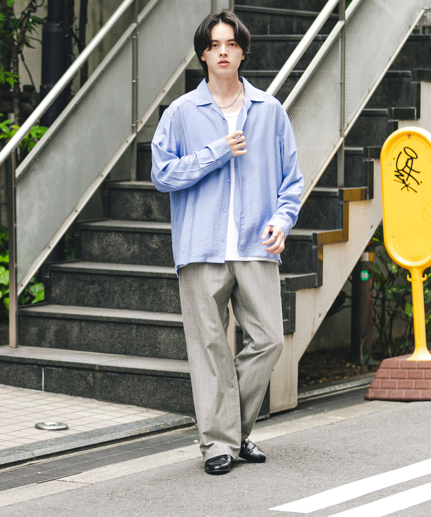 L.GRY×BLK