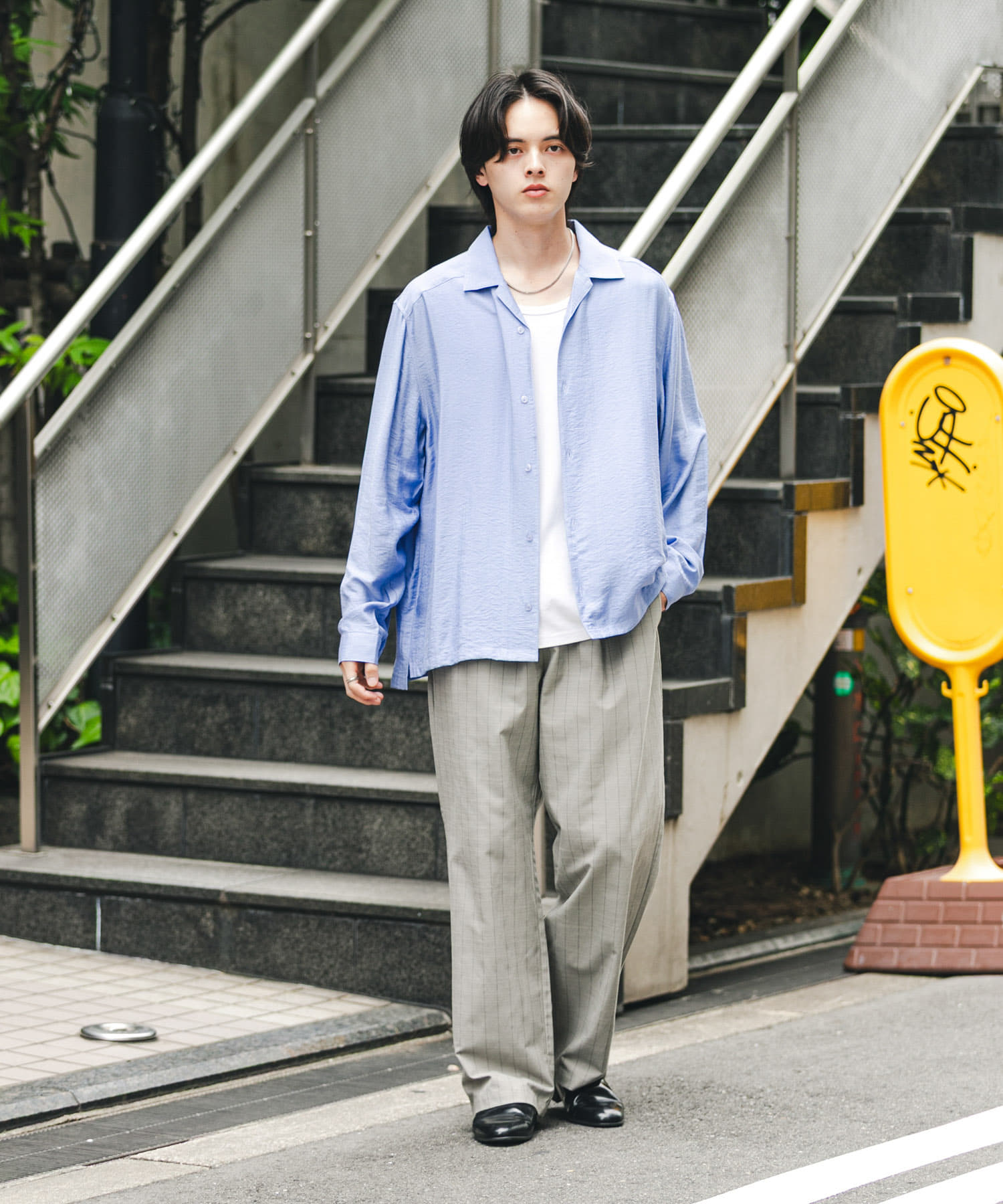 L.GRY×BLK