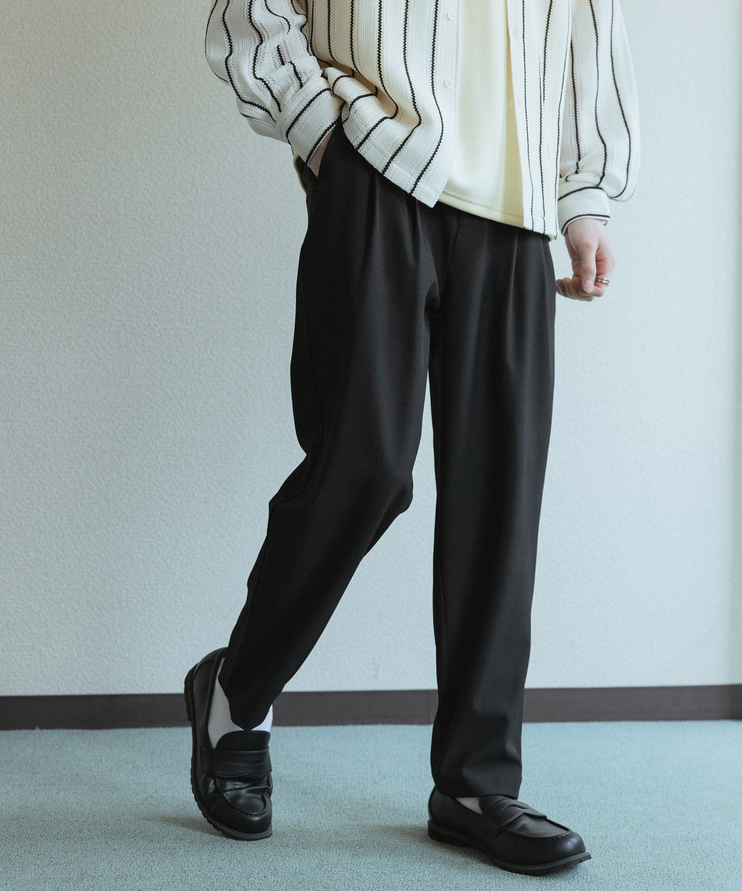 『速乾』ドライタッチ2タックテーパードパンツ