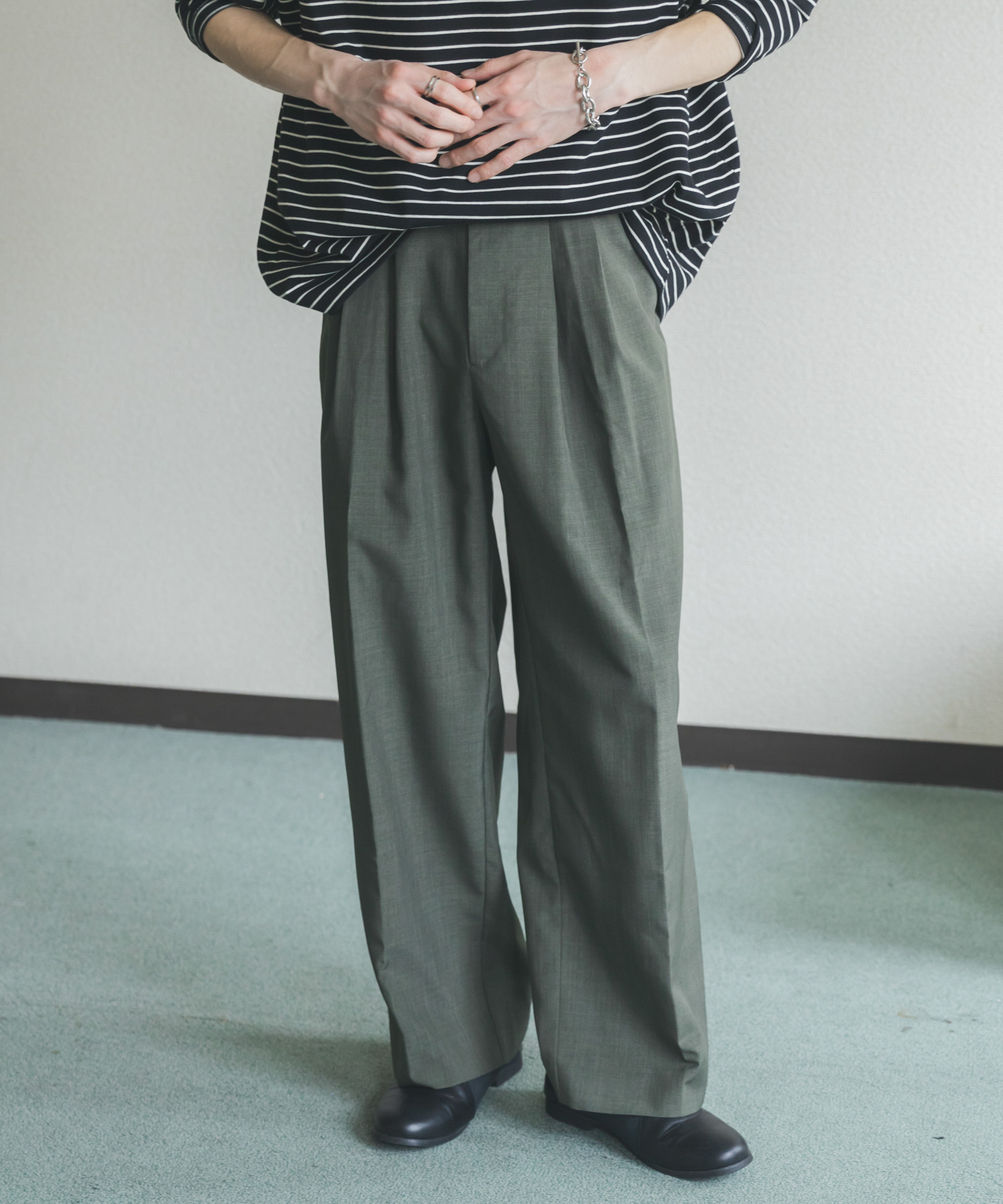 クイックドライタックワイドパンツ