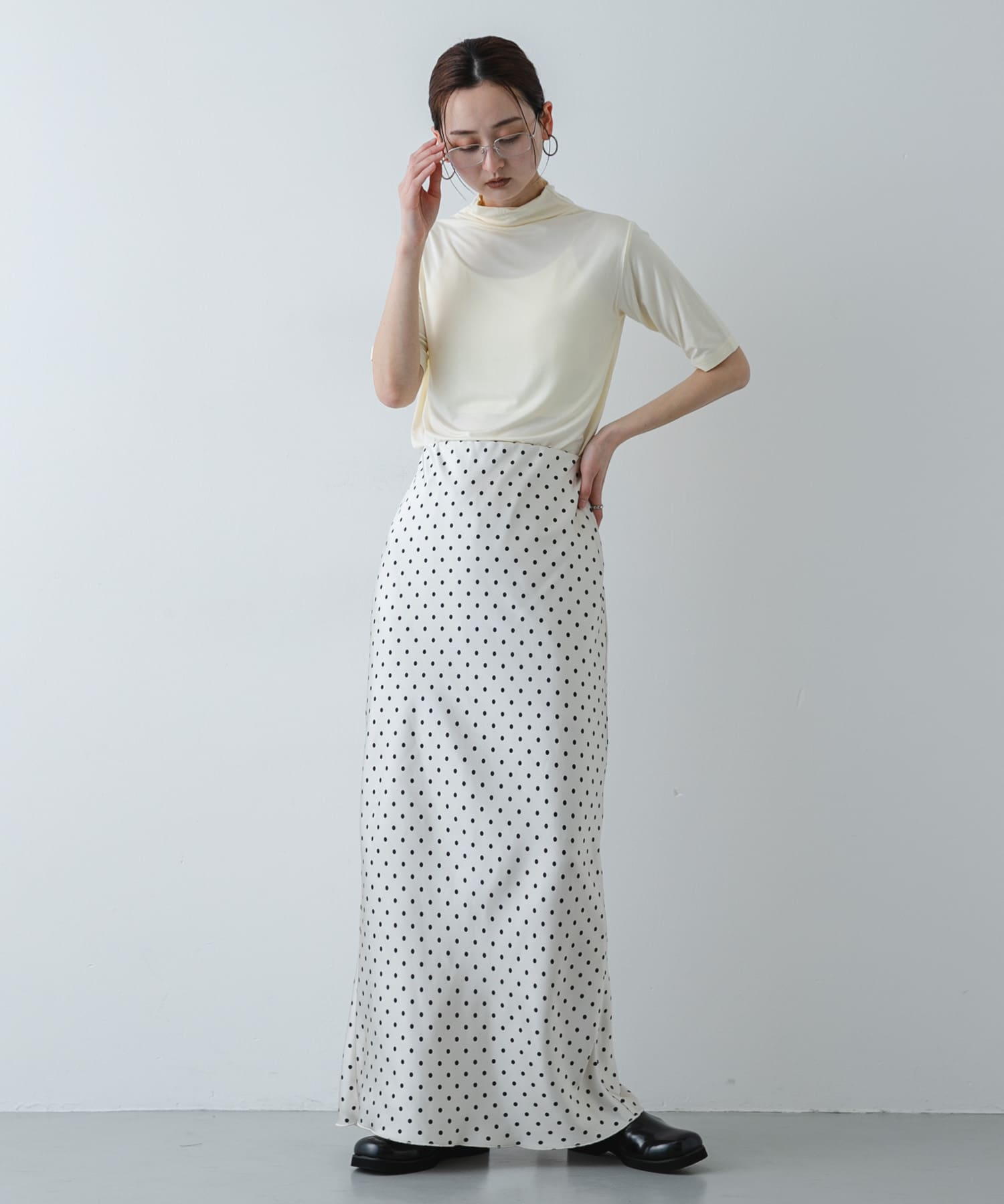 IVORY