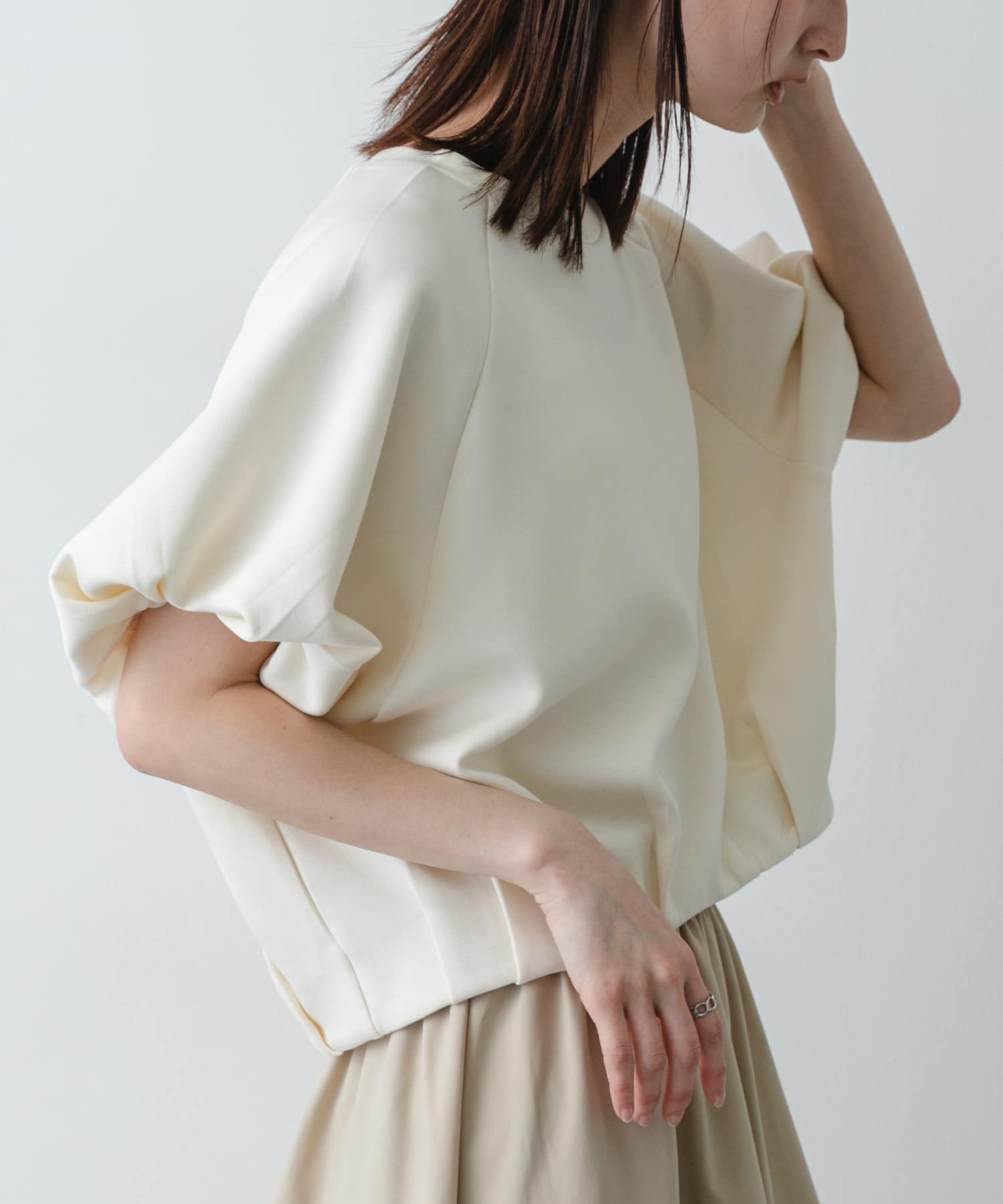 身長：169cm サイズ：one