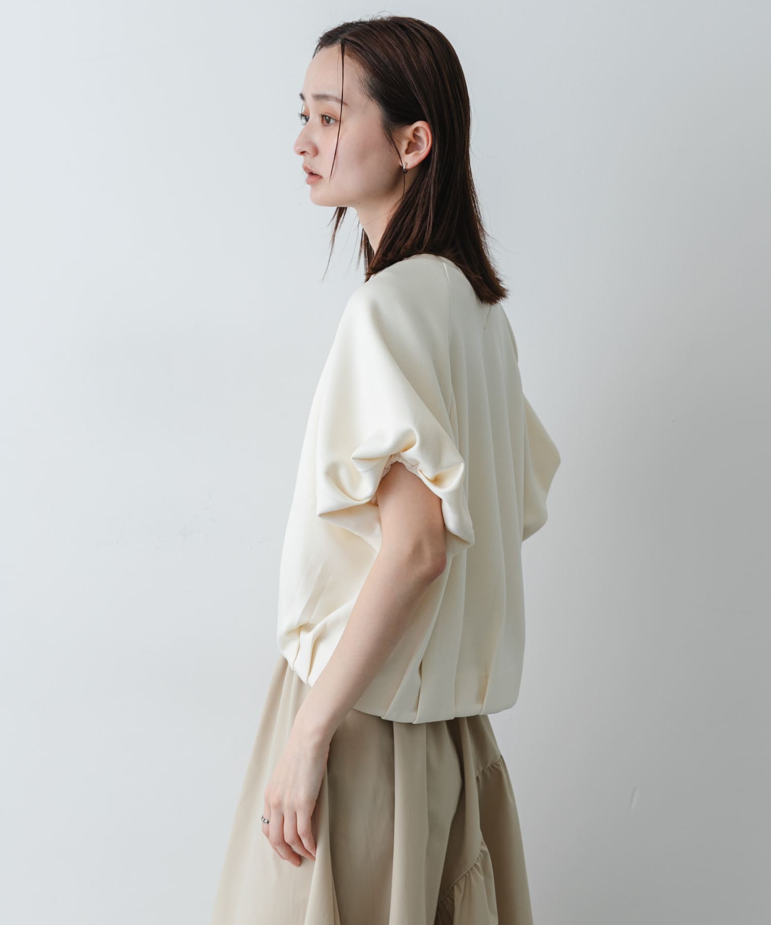 身長：169cm サイズ：one