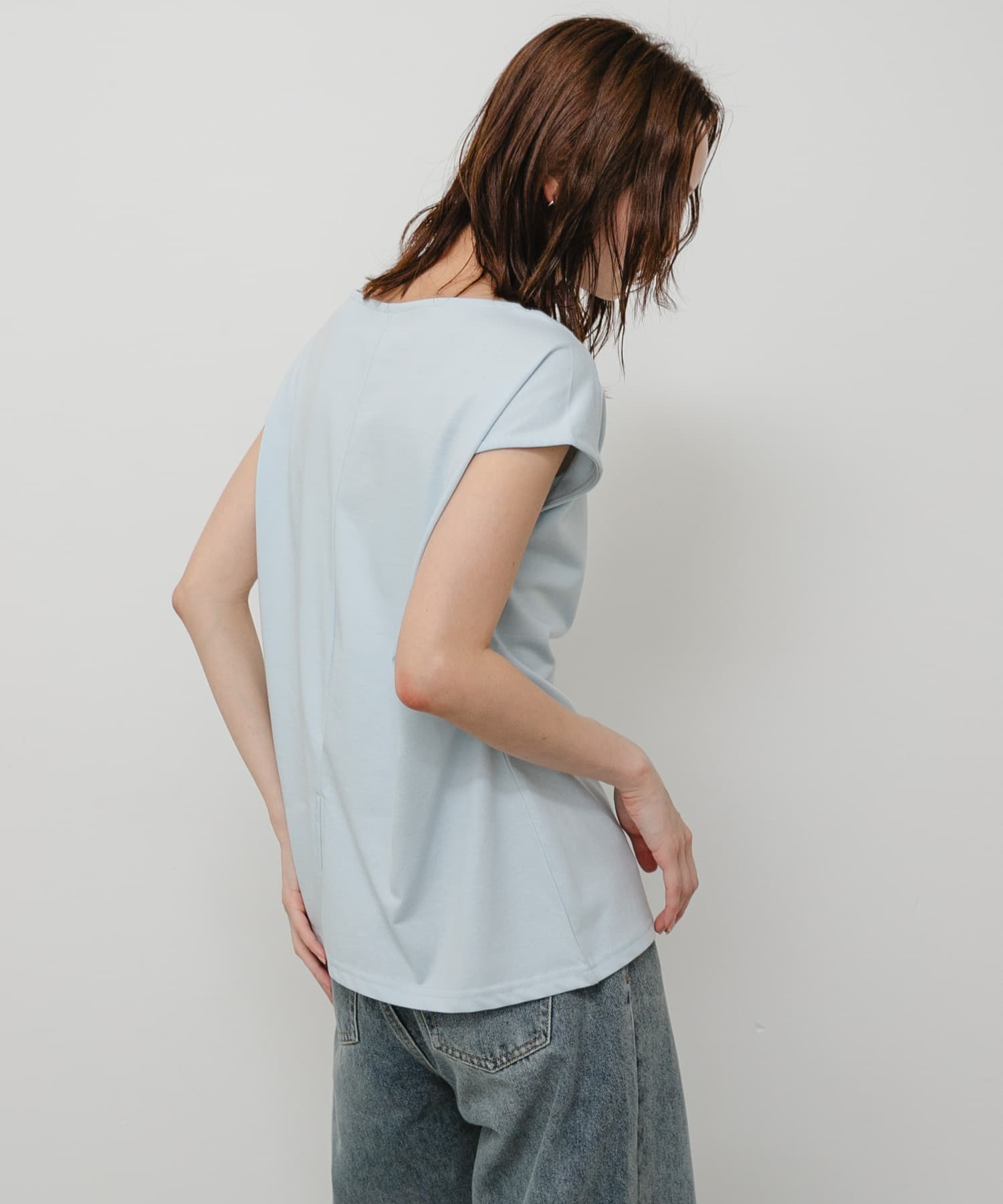 L.BLUE
