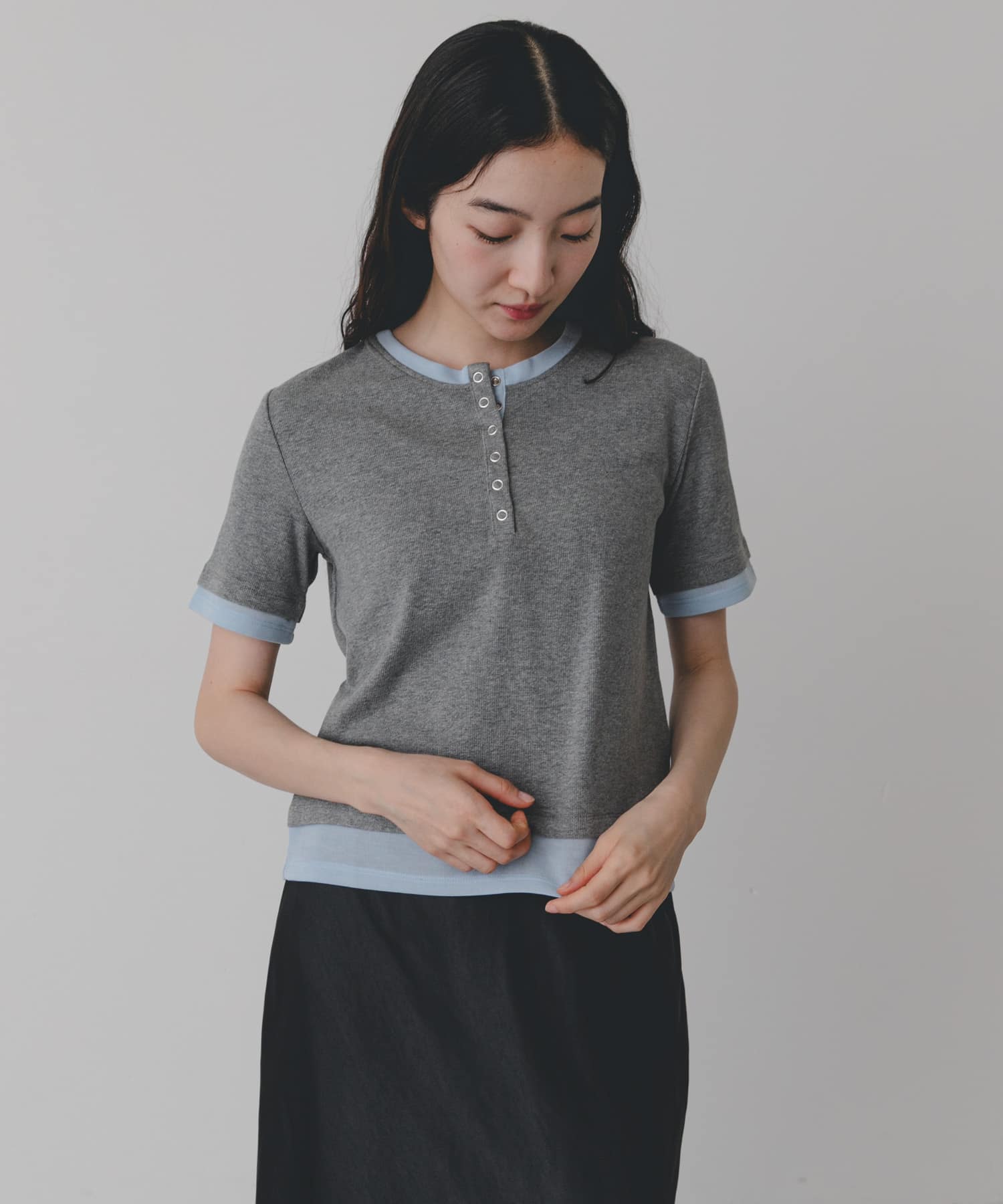 新品DRESS TERIOR グレー ニット半袖シャツ 同ブランドインナーセット ヘンリーネックレイヤードトップ(半袖)(One GRY×BLU): トップス｜URBAN
