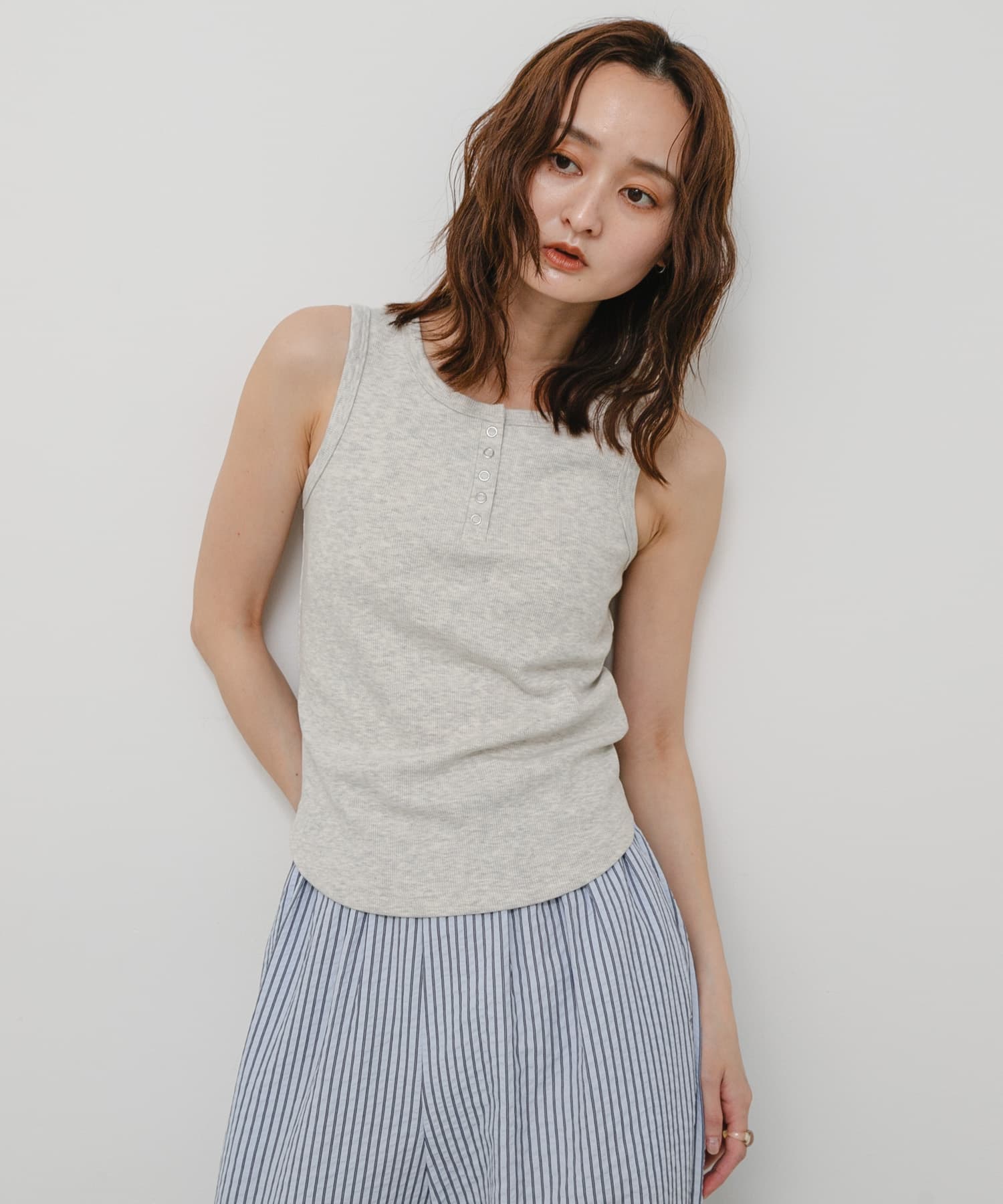 L.GRAY