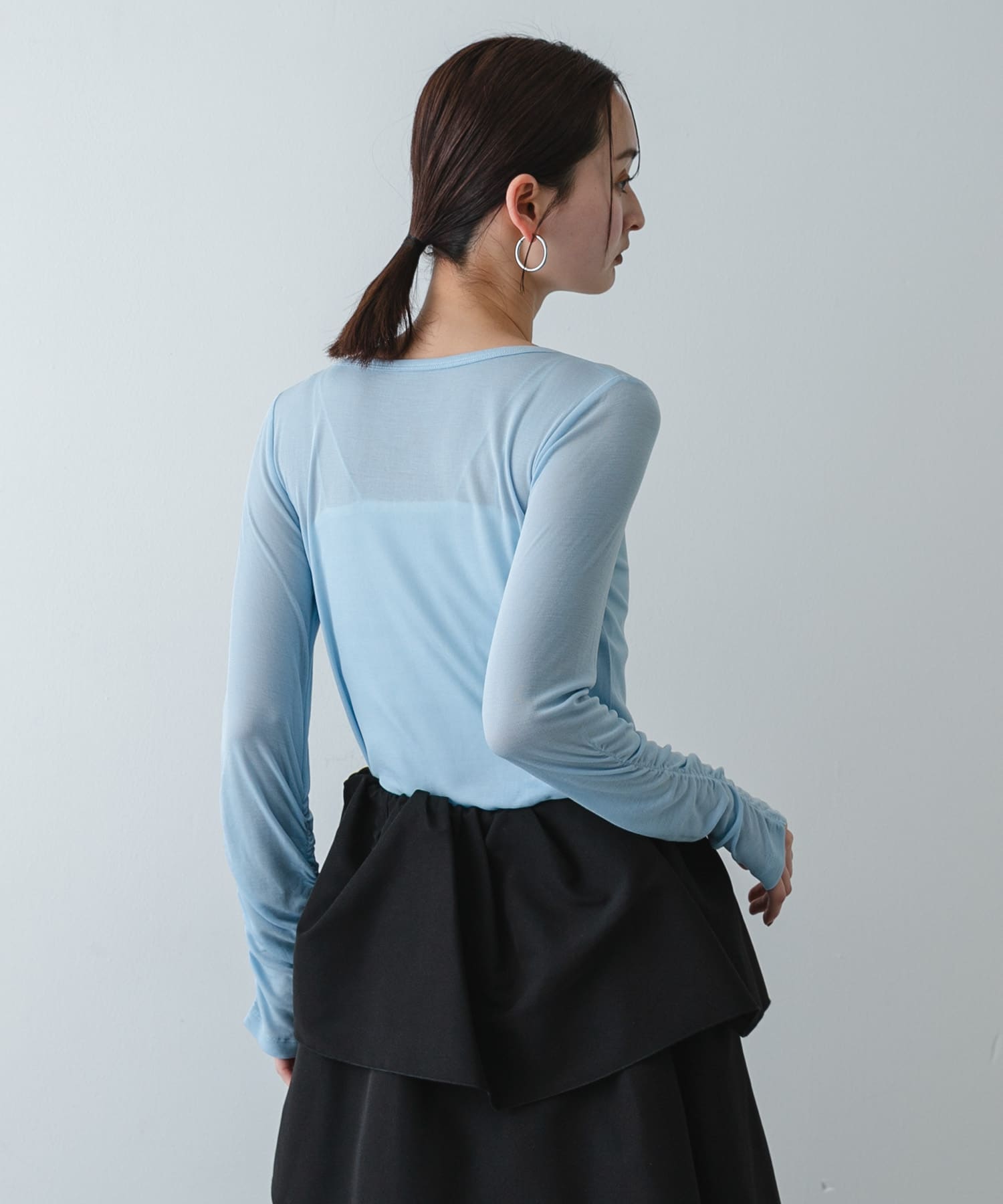 身長：169cm サイズ：one