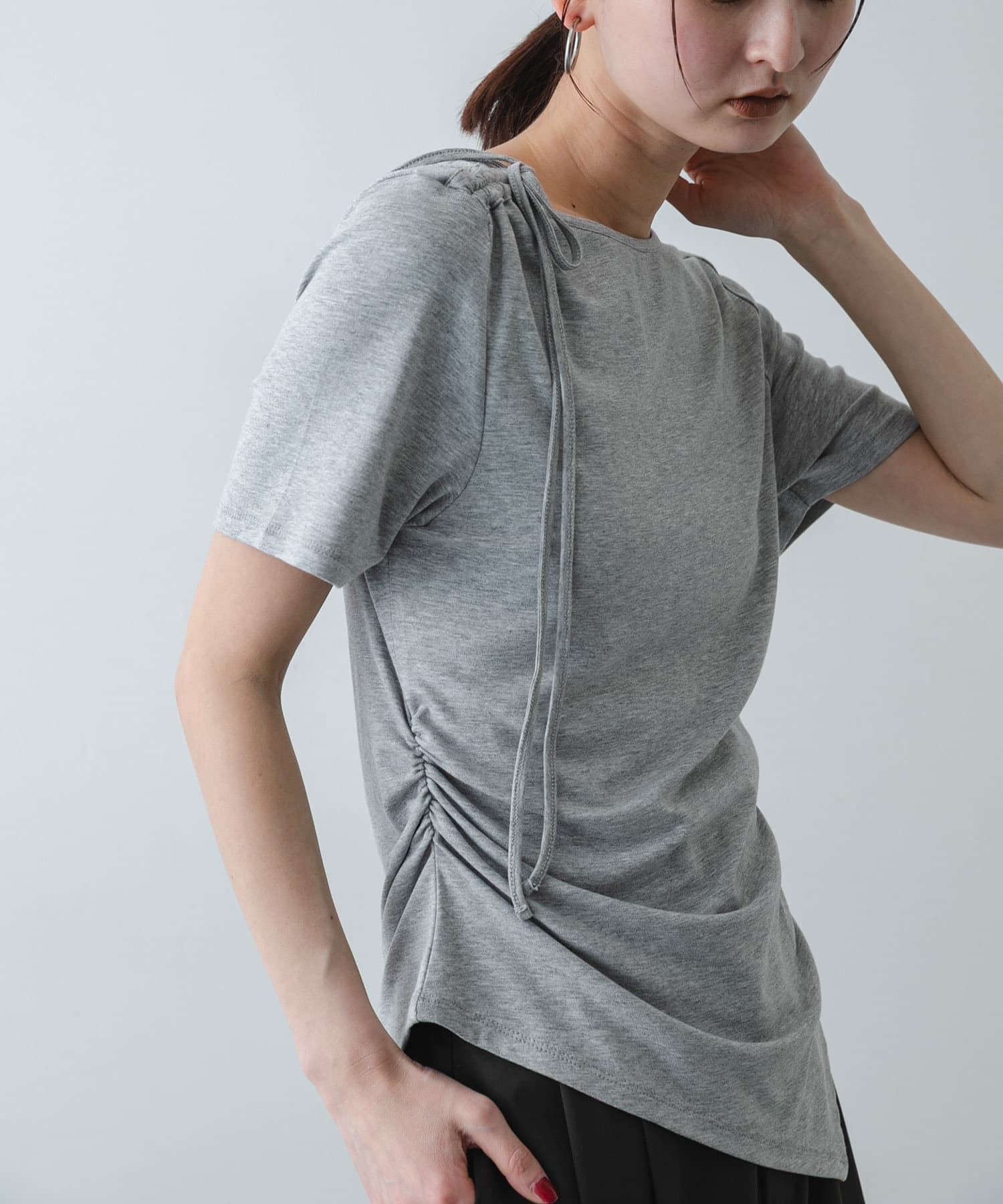 身長：169cm サイズ：one