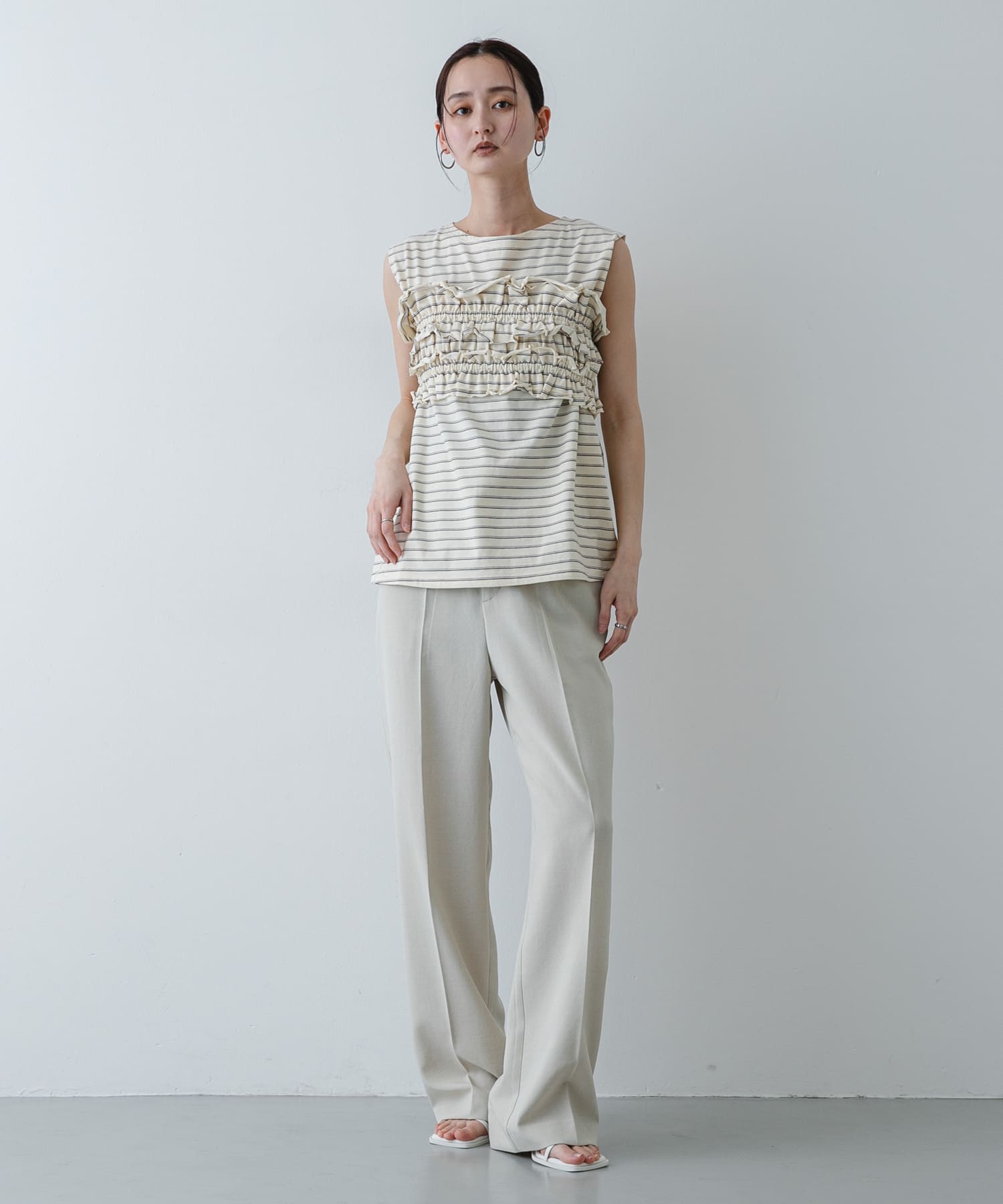 ボーダーカットビスチェセット IVORY One