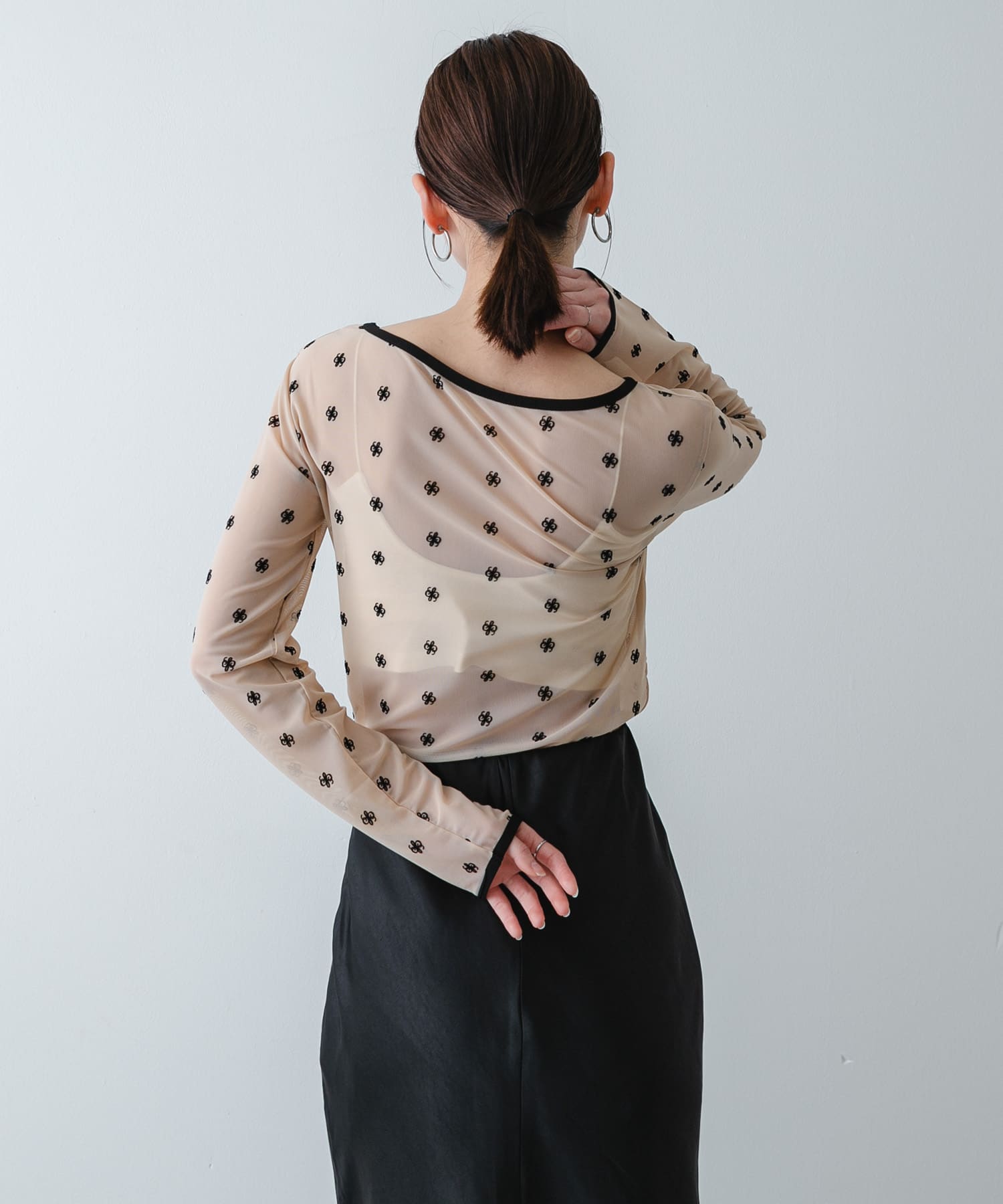 身長：169cm サイズ：one