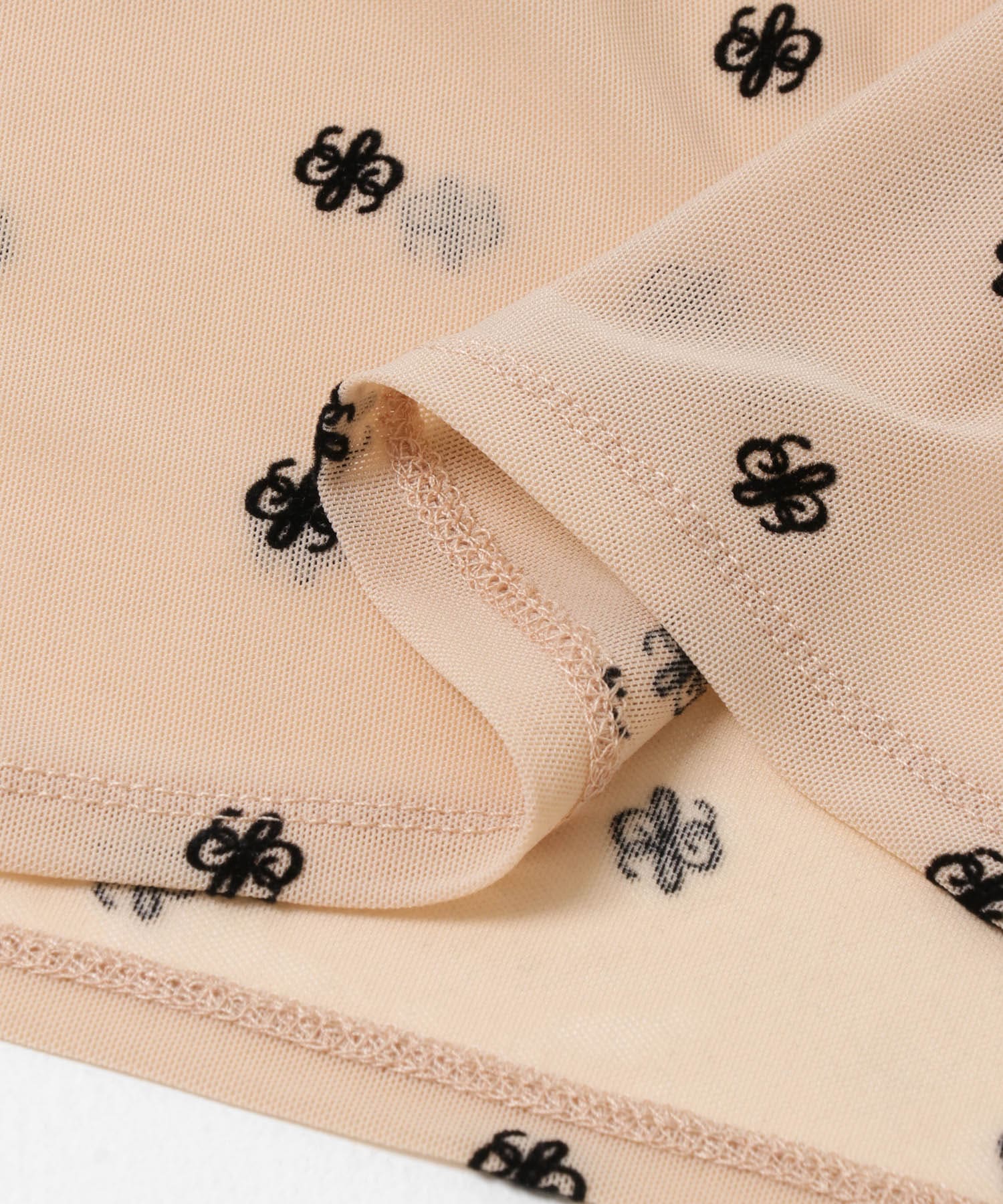 モチーフシアーカットトップ BEIGE One