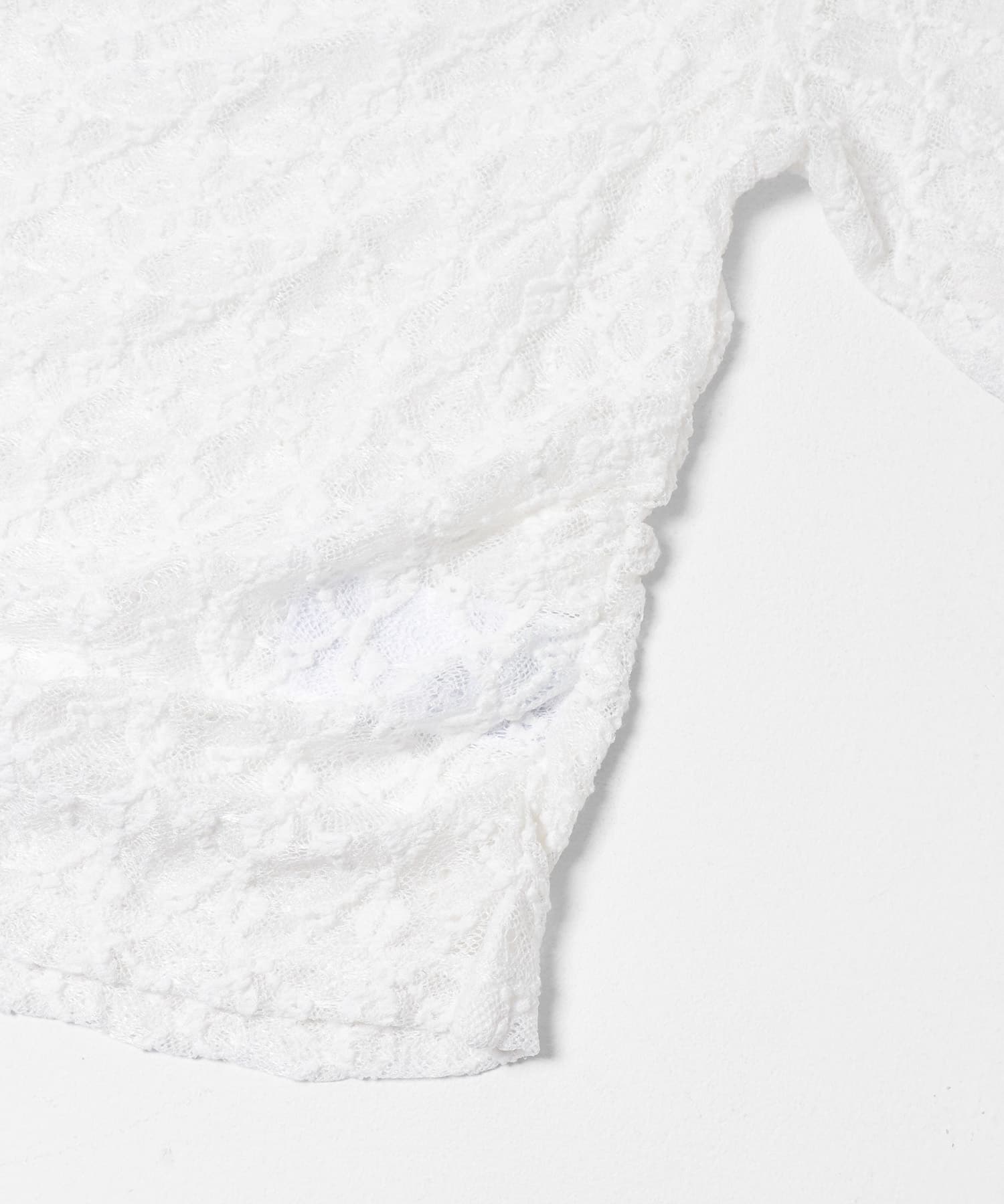 OFF WHITE