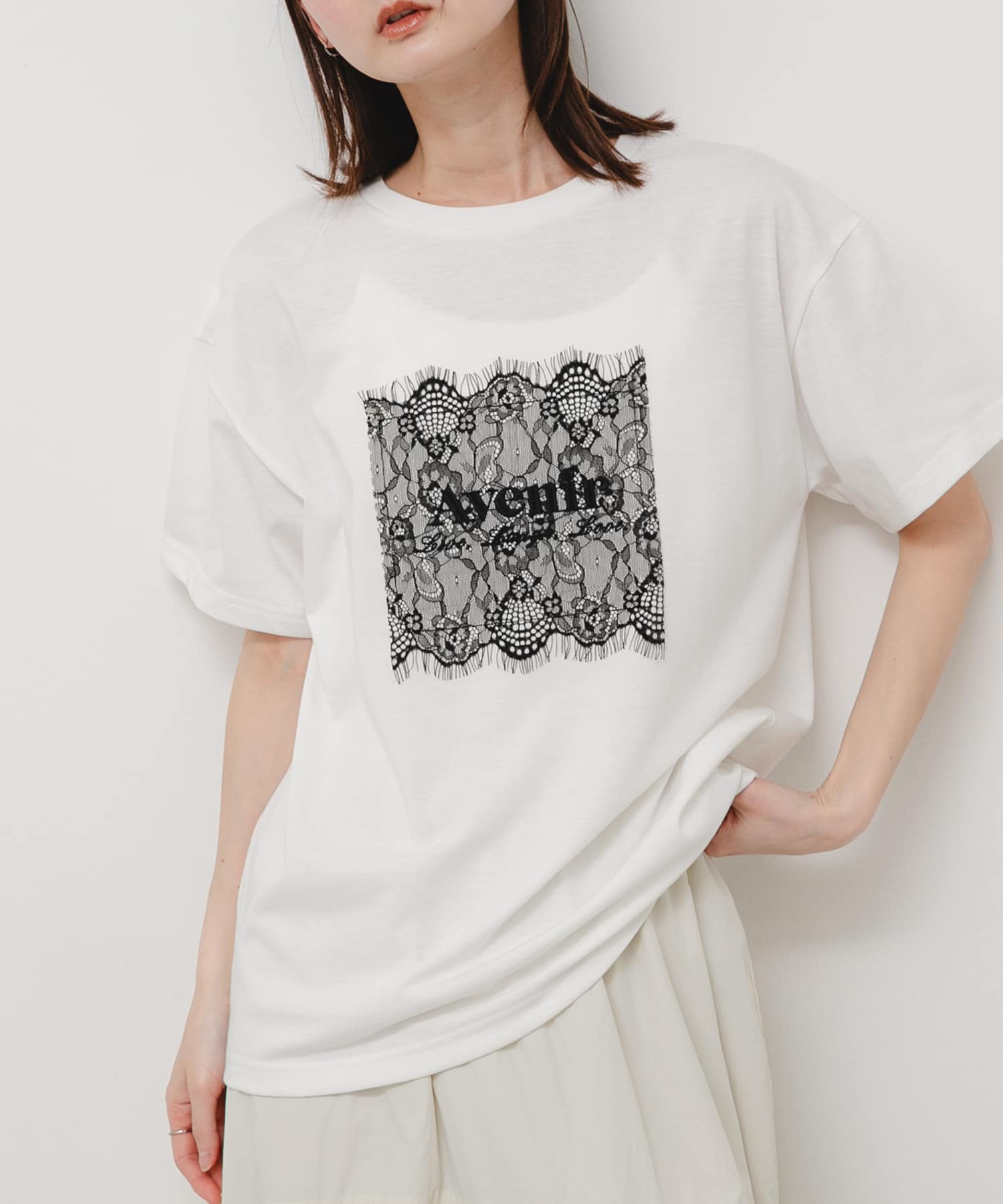 レースロゴTシャツ