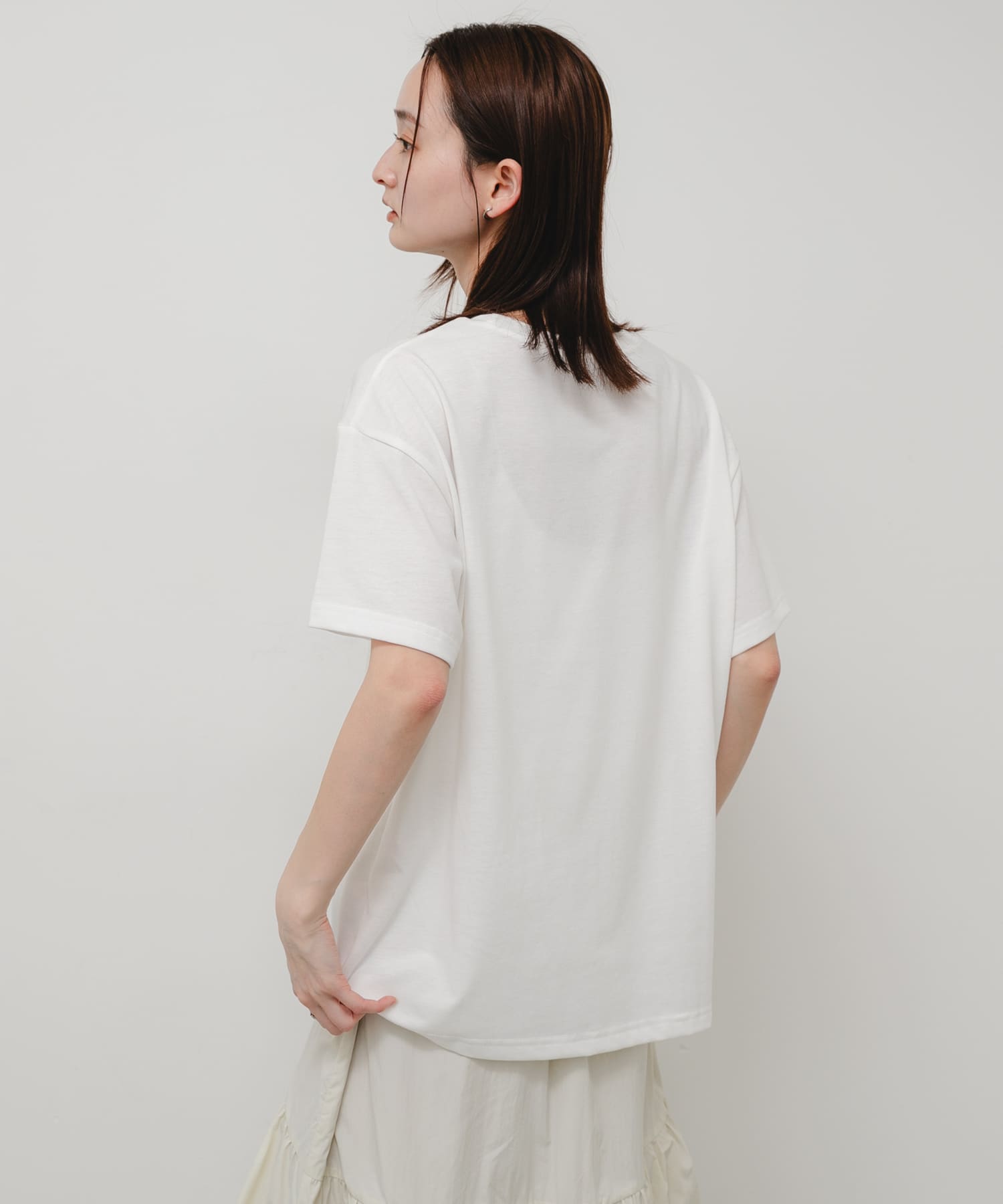 OFF WHITE
