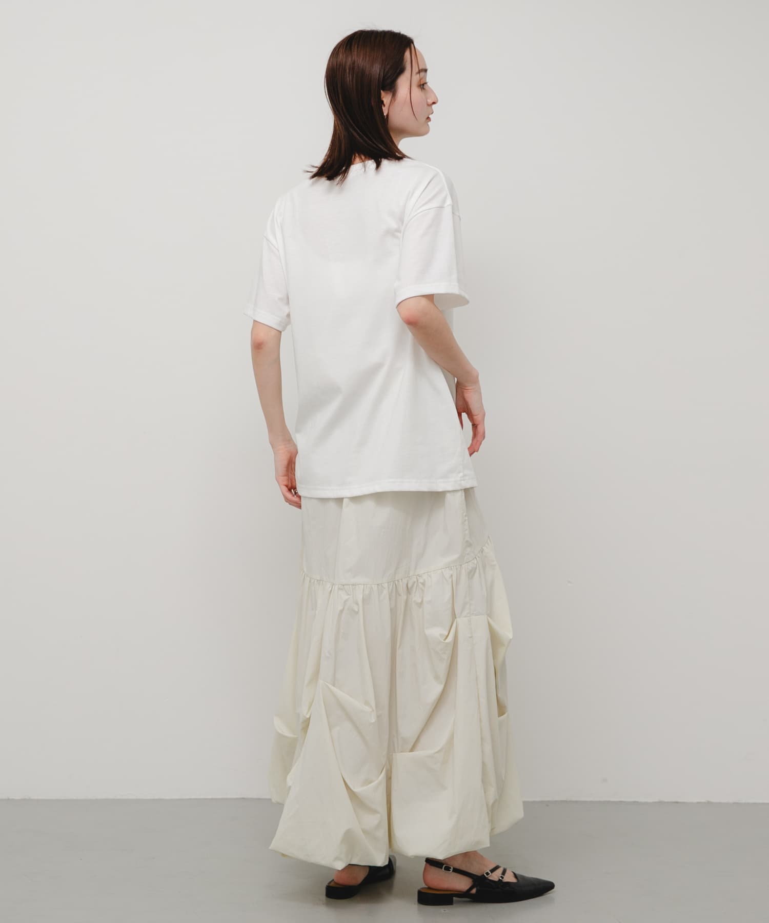 OFF WHITE