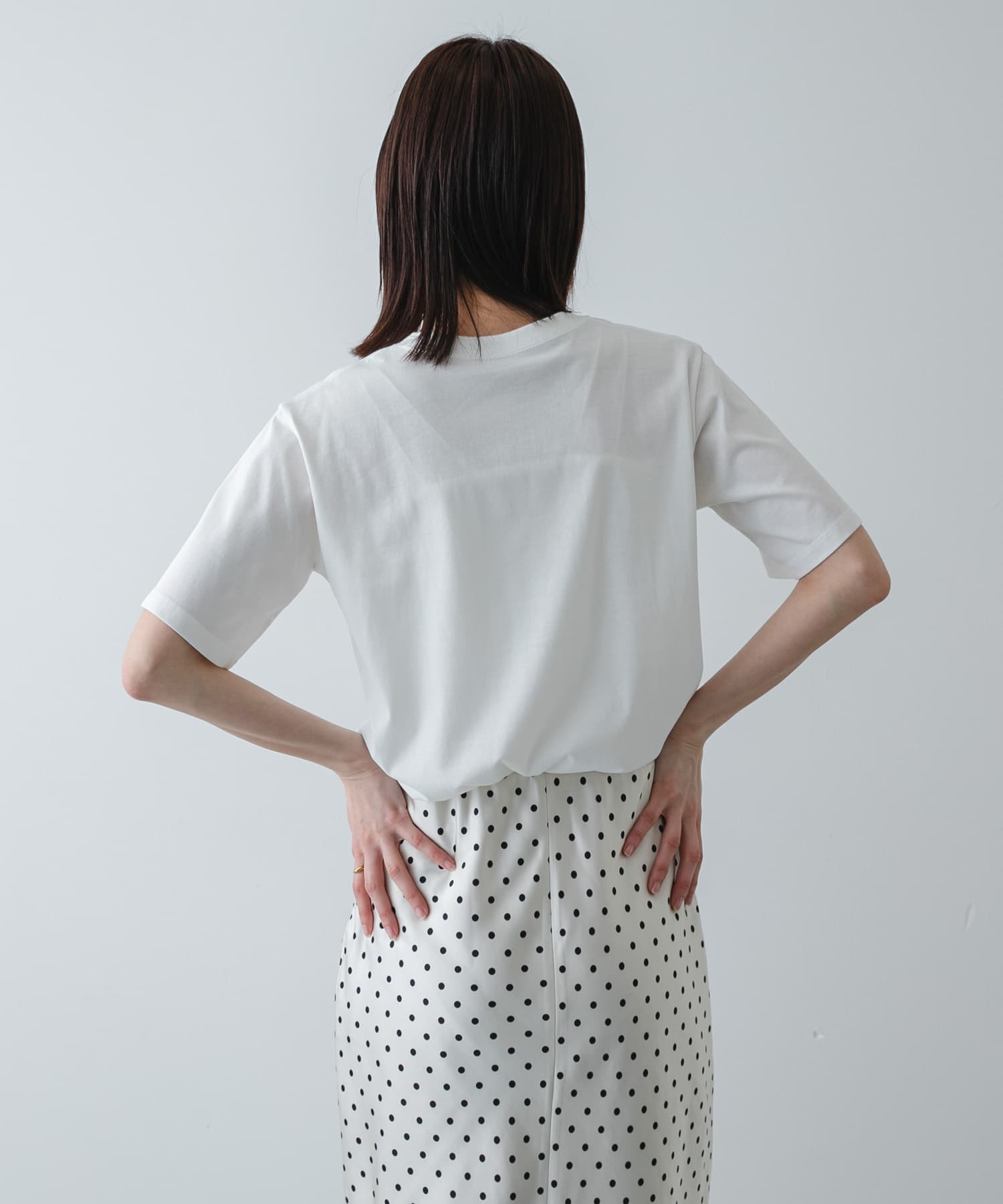 身長：169cm サイズ：one