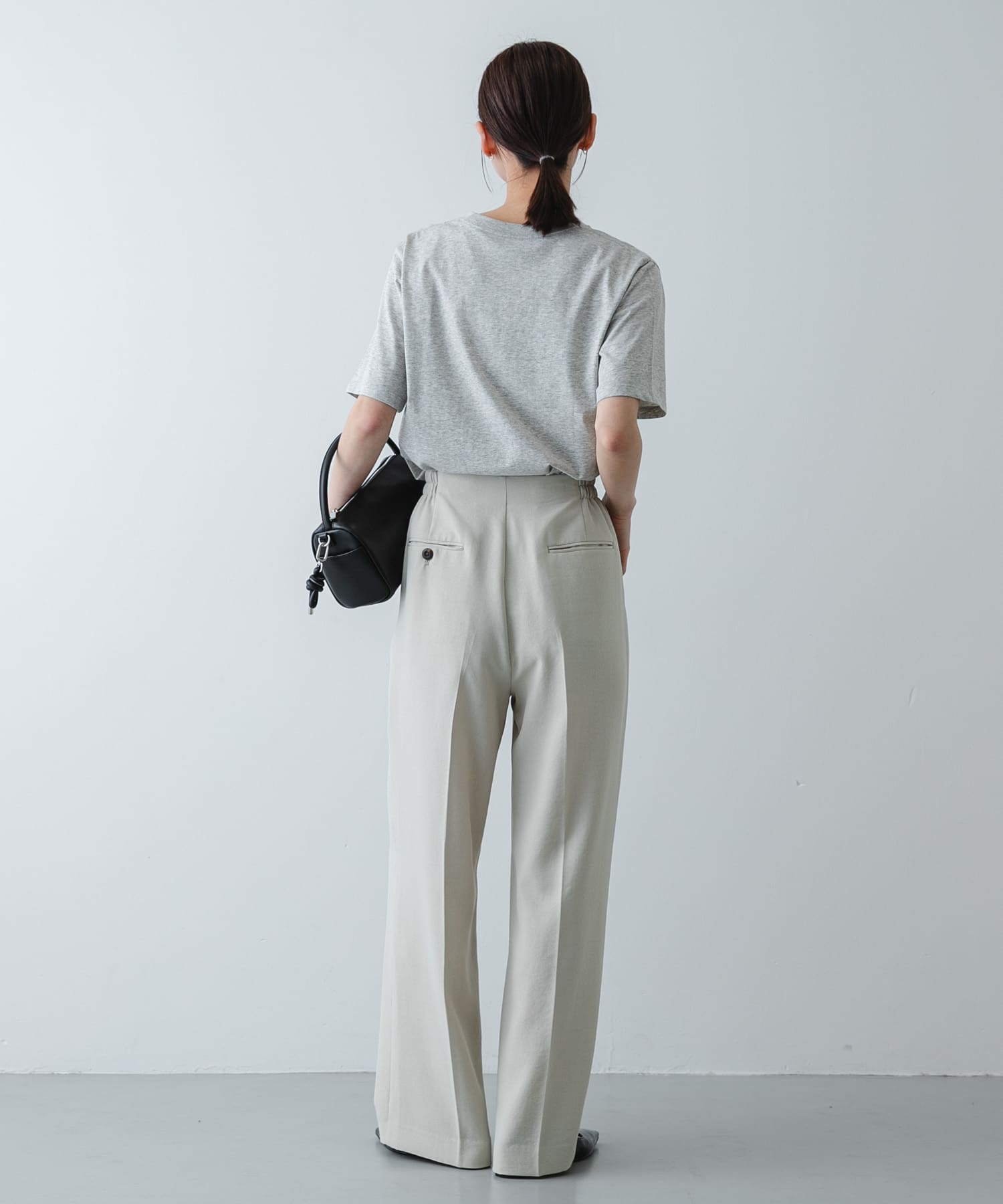 身長：169cm サイズ：one