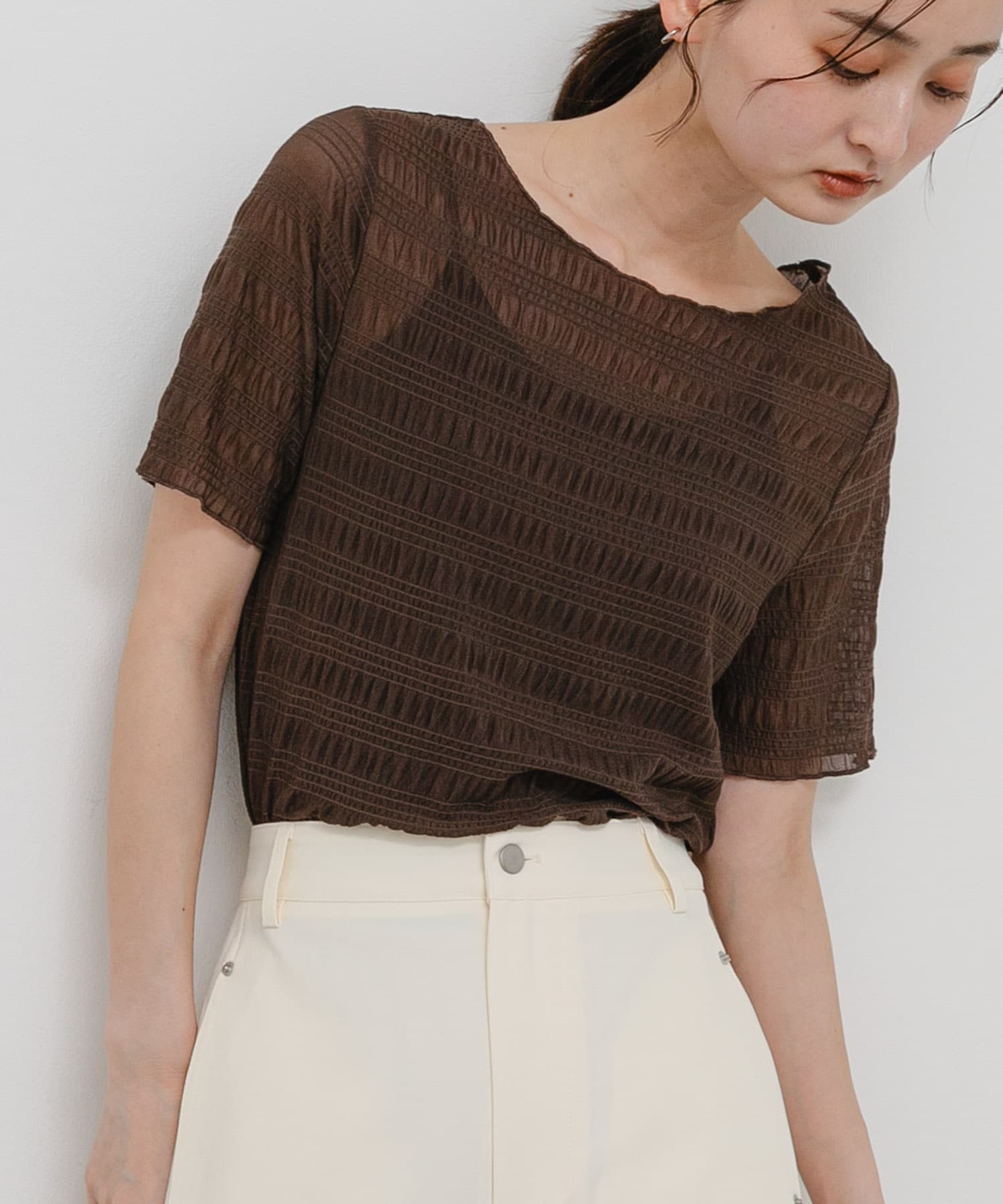 シャーリングシアートップ(5分袖)