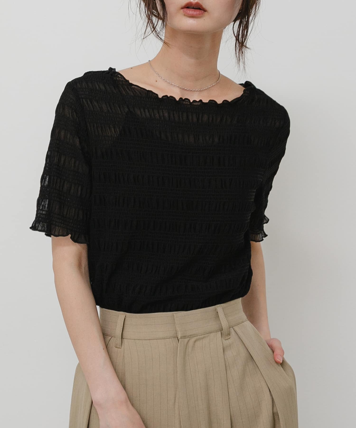 シャーリングシアートップ(5分袖)