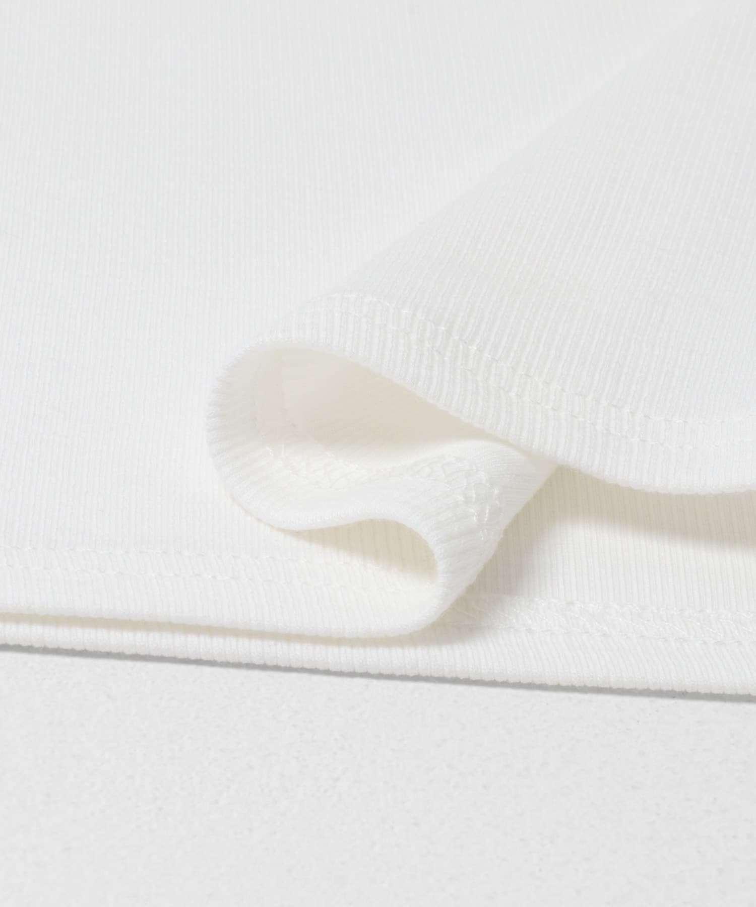 ソフトリブタンクトップ OFF WHITE One