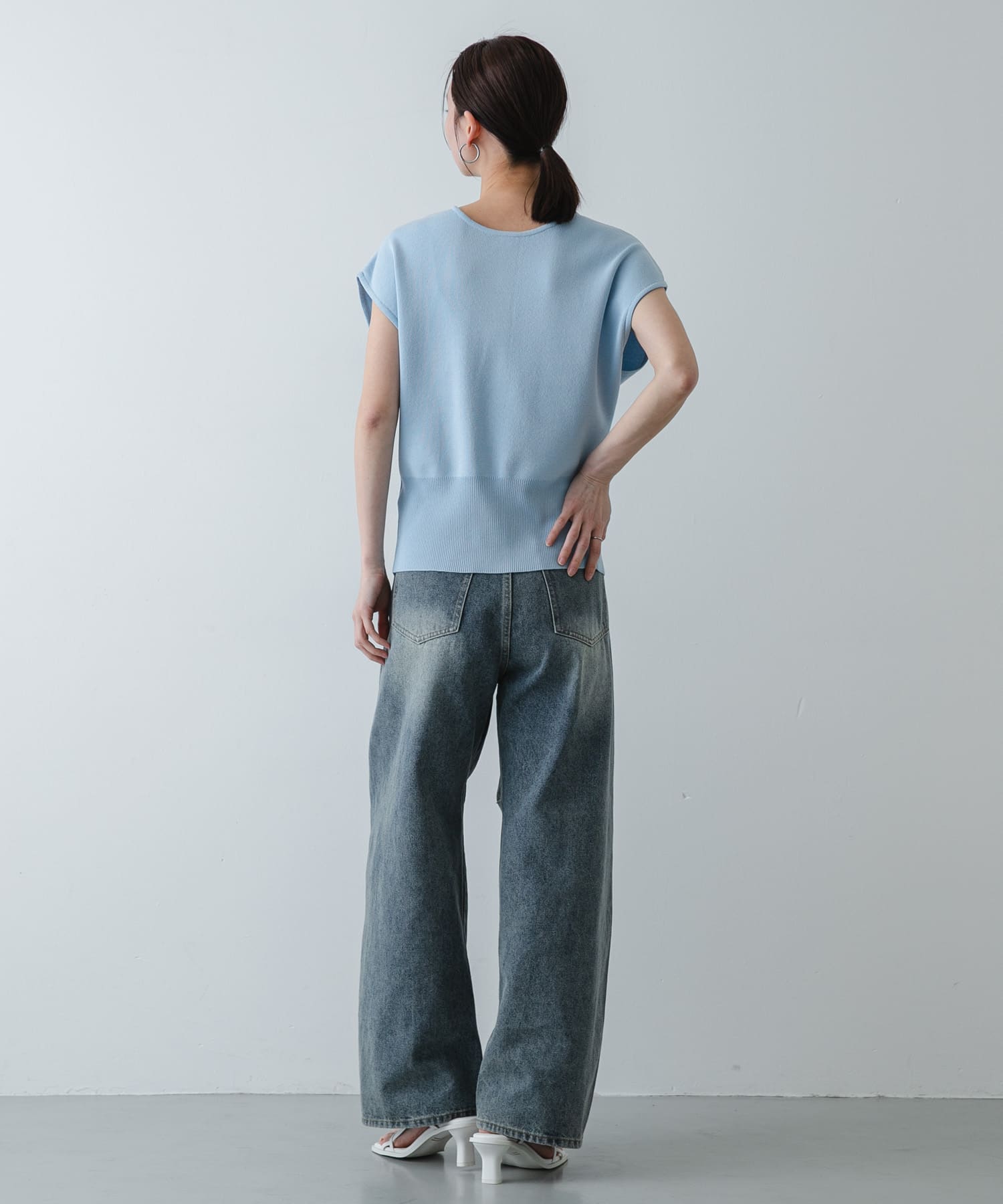 身長：169cm サイズ：one