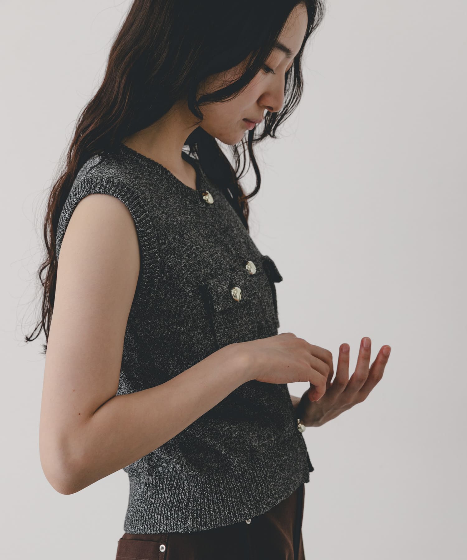 洗濯可』メタルボタンポケットベスト(One BLACK): トップス｜URBAN