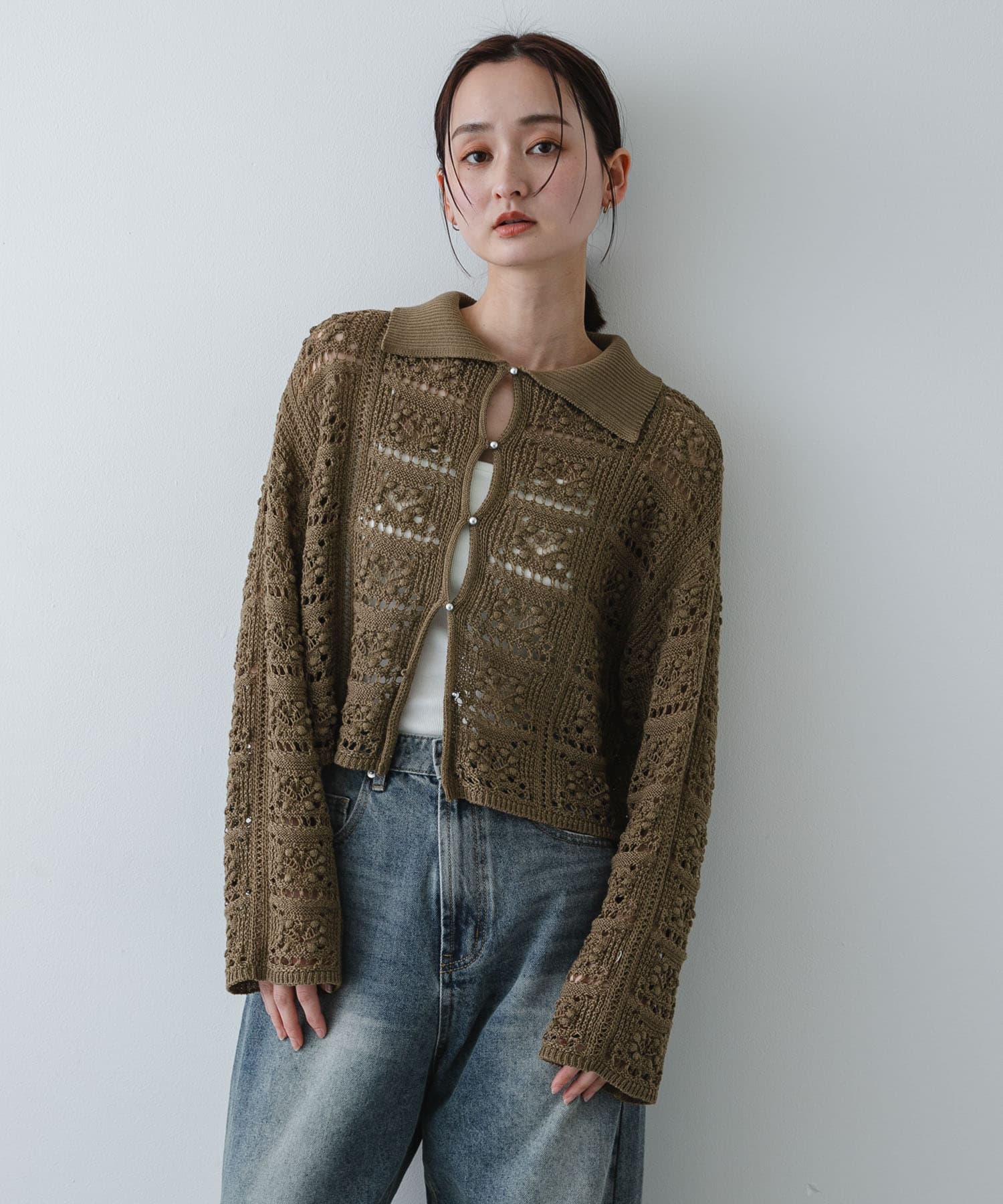 KHAKI