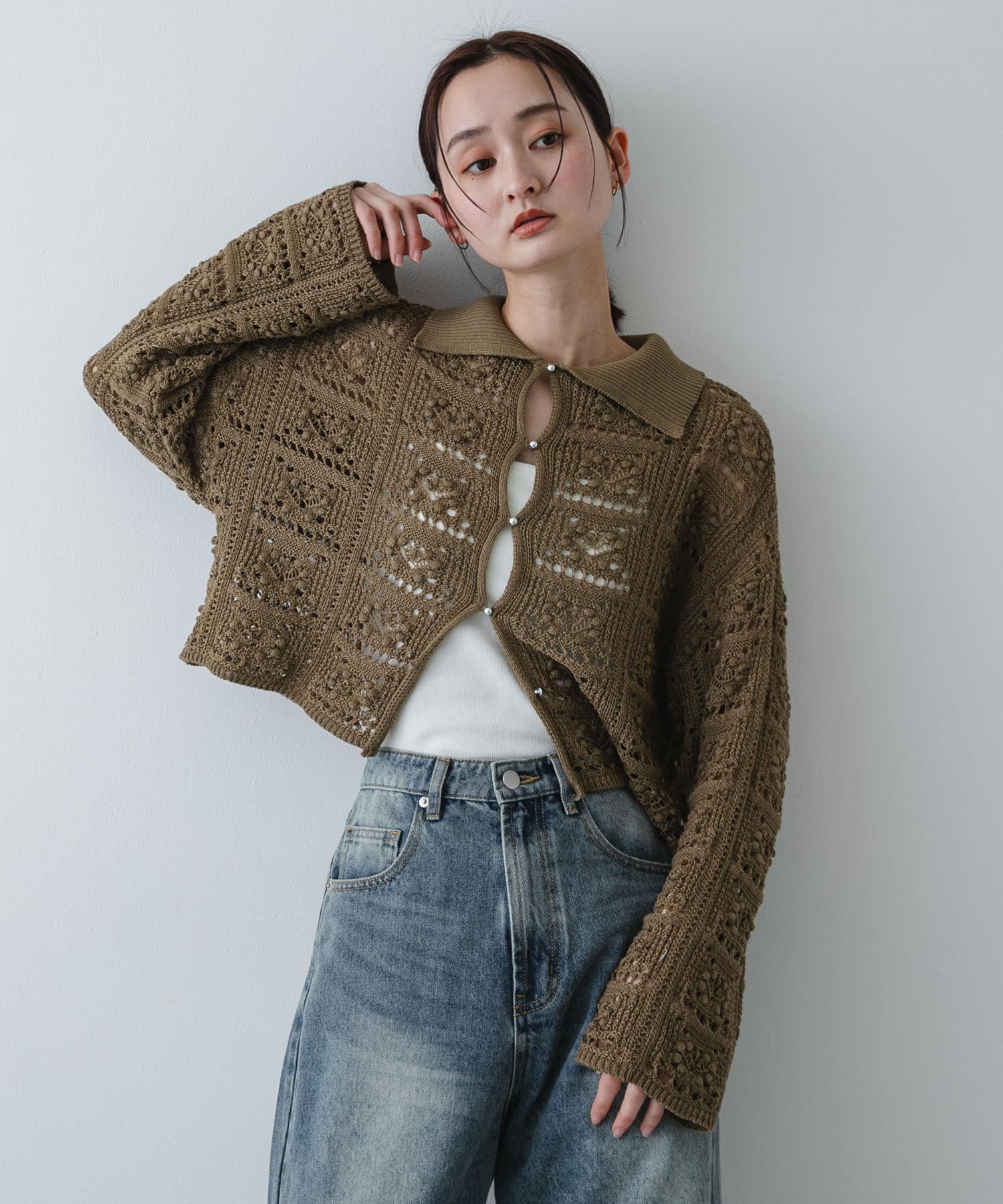 KHAKI