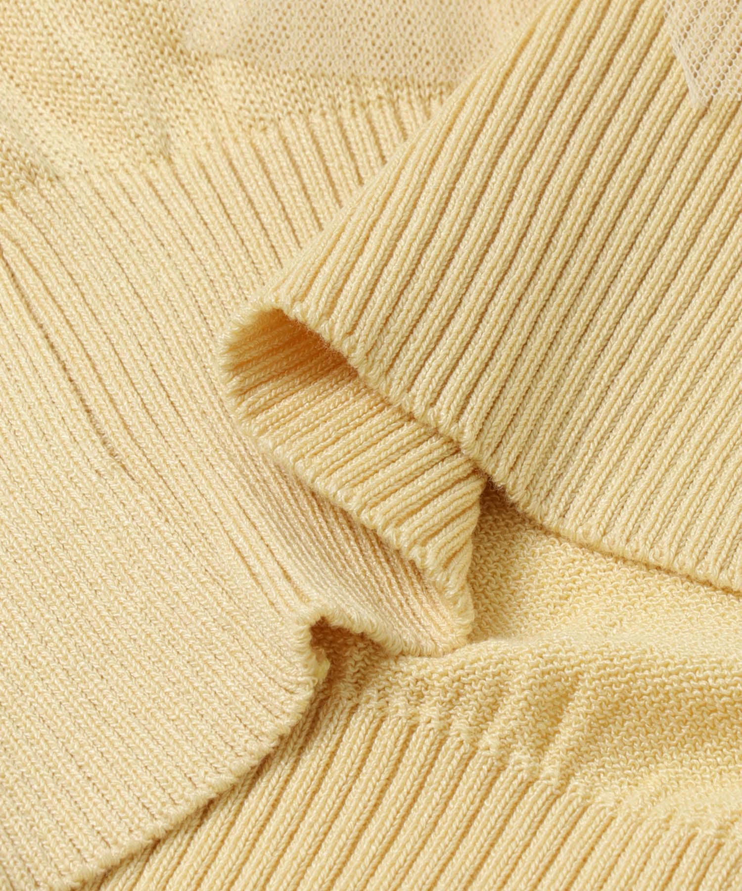 Y.BEIGE