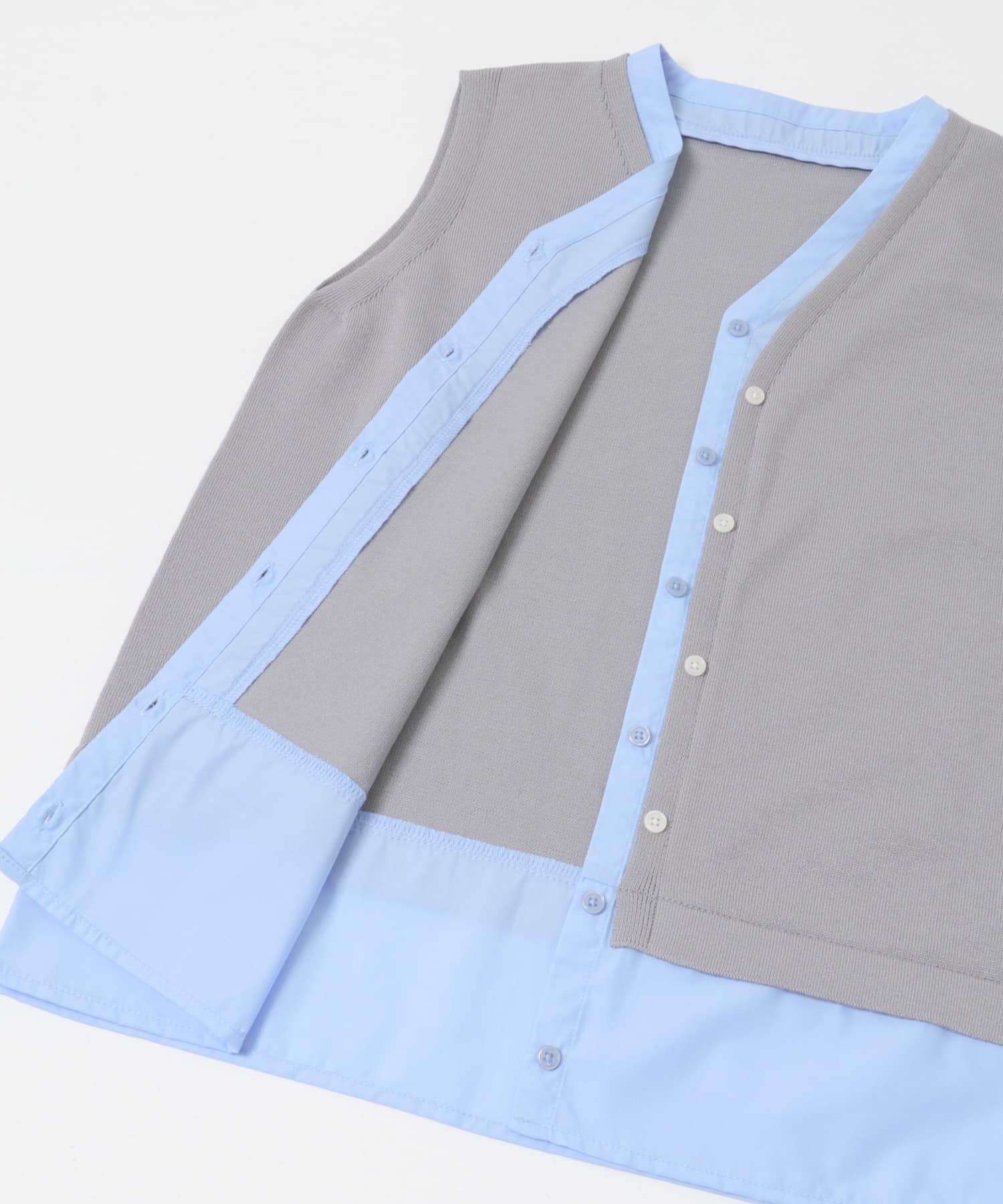 『洗濯可』シャツドッキングレイヤードニットベスト GRAY One